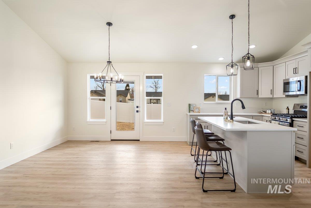 1003 E 23rd Ave., Jerome, Idaho 83338, 4 Bedrooms, 2 Bathrooms, Residential For Sale, Price $379,900, 98965455