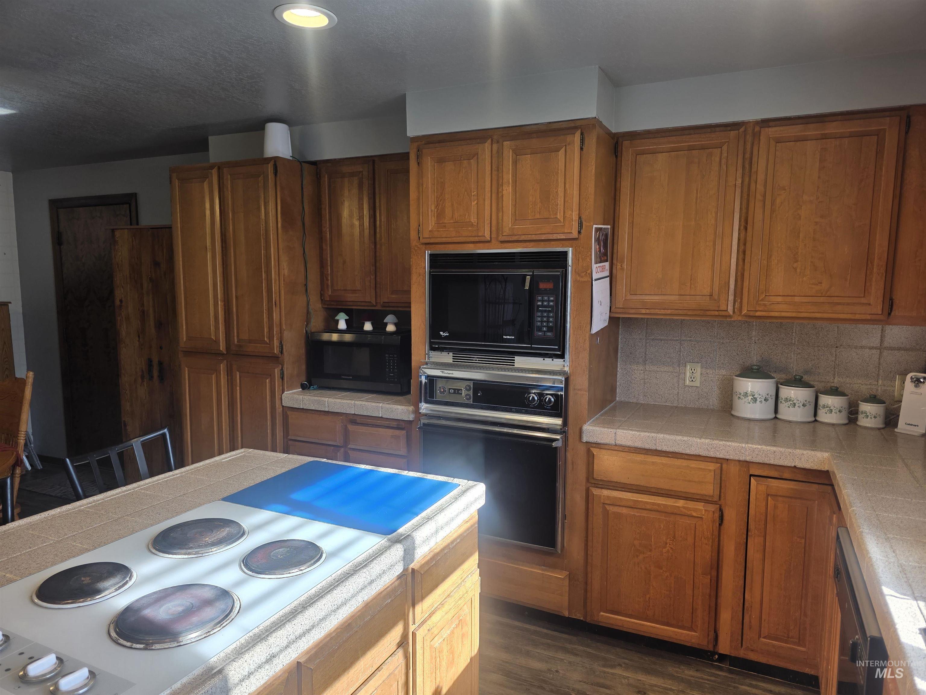 2212 Aries Dr, Nampa, Idaho 83651, 7 Bedrooms, 4 Bathrooms, Residential For Sale, Price $589,000,MLS 98965492