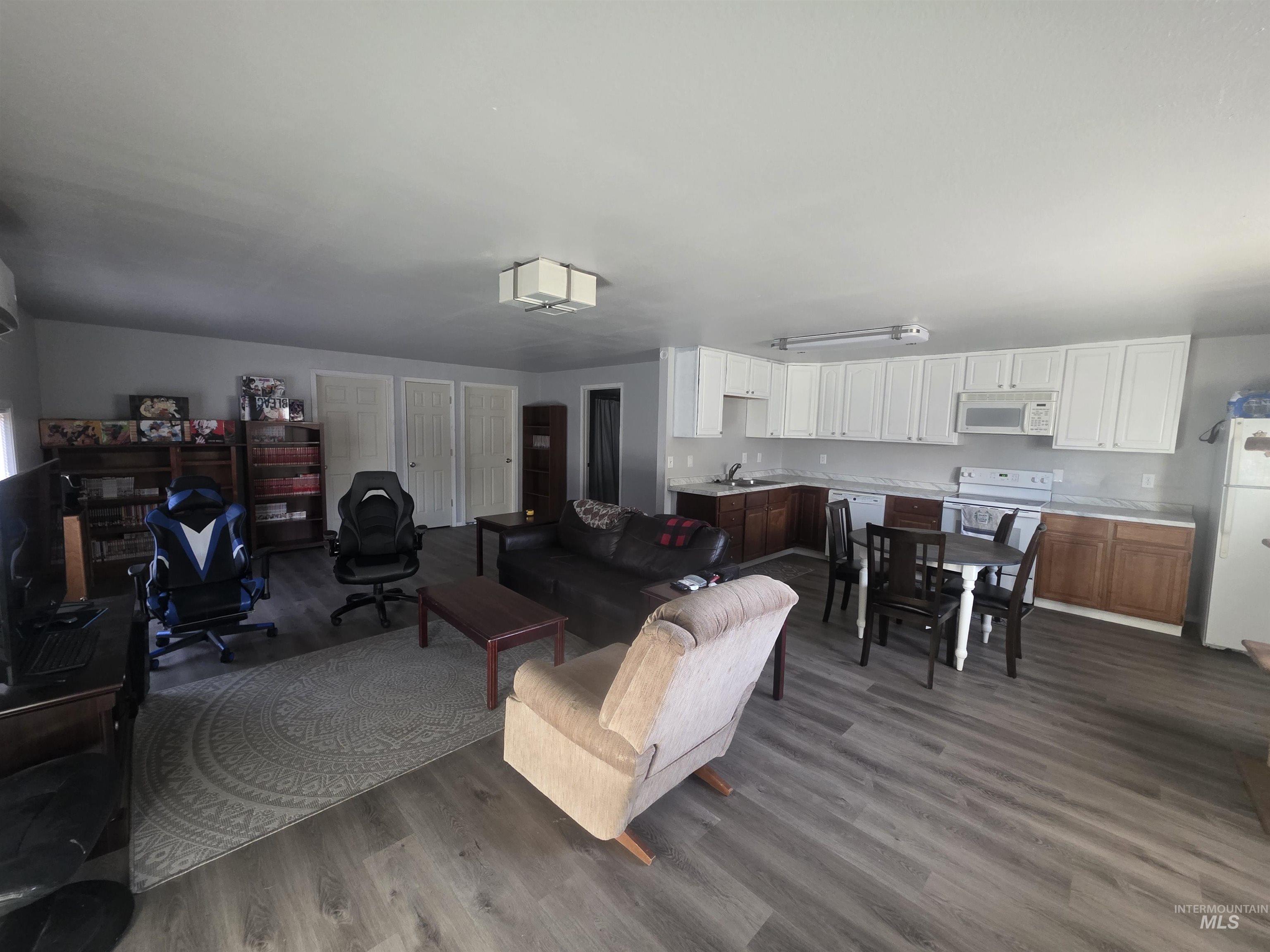 2212 Aries Dr, Nampa, Idaho 83651, 7 Bedrooms, 4 Bathrooms, Residential For Sale, Price $589,000,MLS 98965492