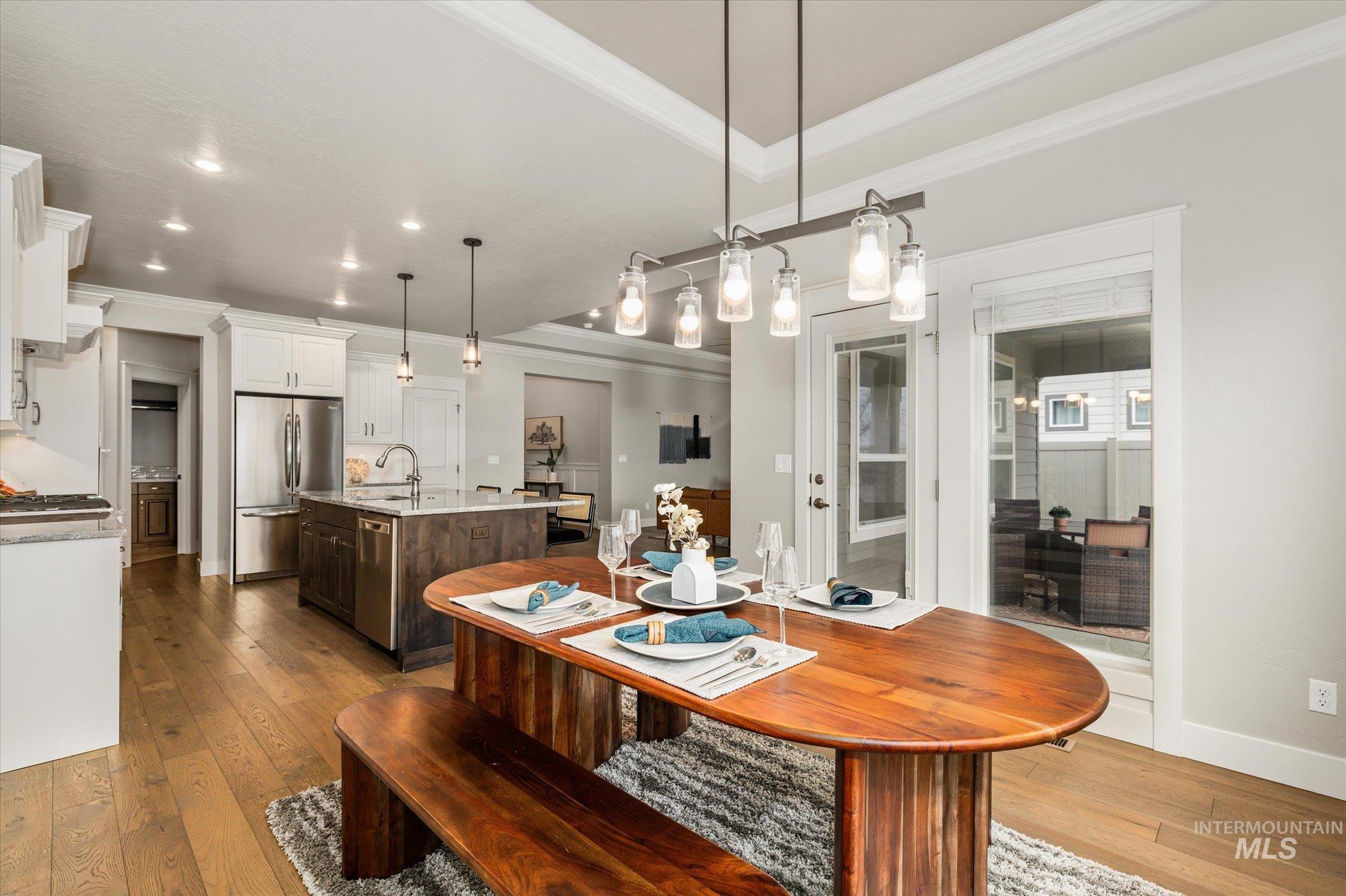 801 E Crest Ridge Dr, Meridian, Idaho 83642, 4 Bedrooms, 3 Bathrooms, Residential For Sale, Price $675,000,MLS 98965509