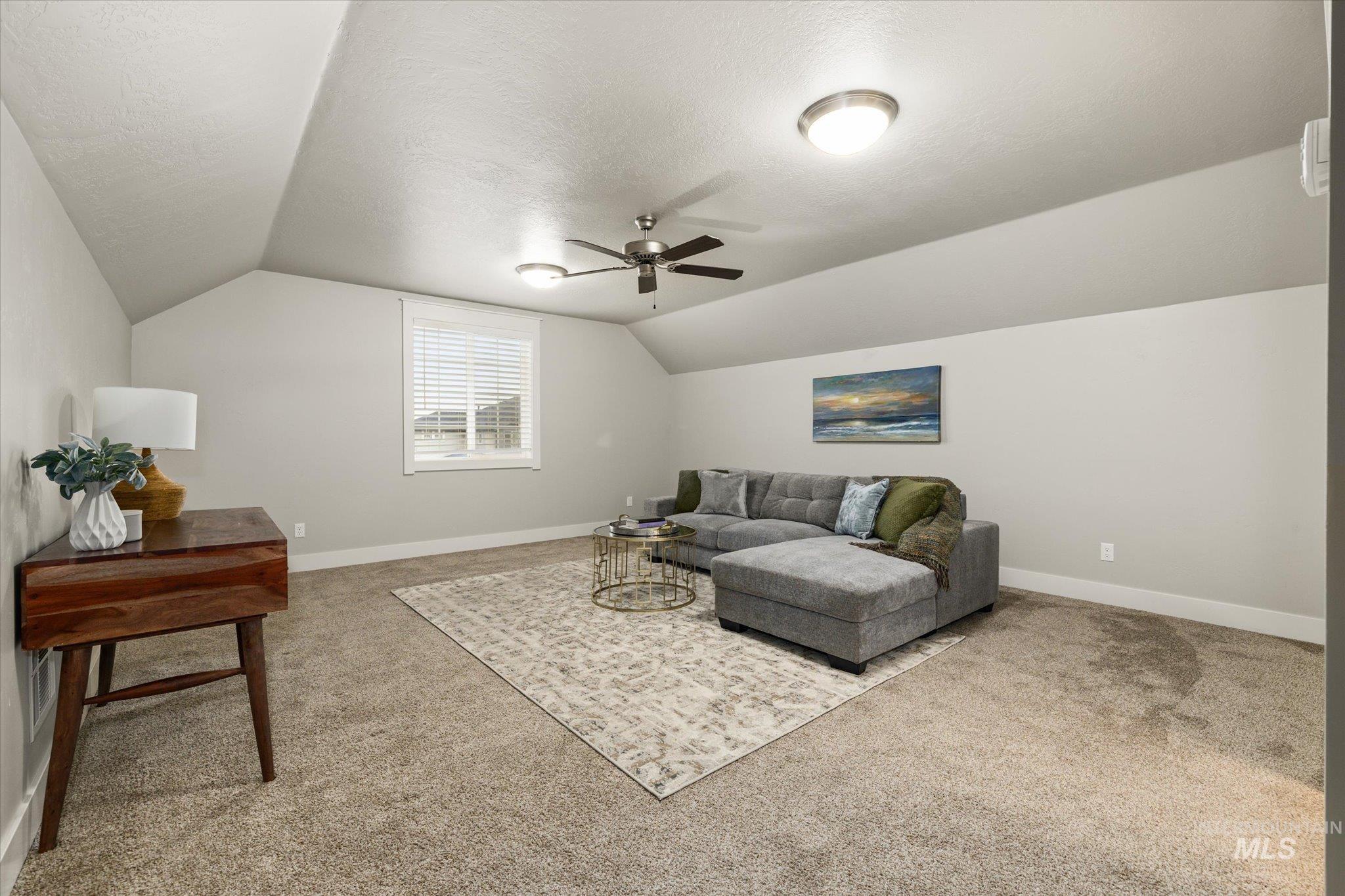 801 E Crest Ridge Dr, Meridian, Idaho 83642, 4 Bedrooms, 3 Bathrooms, Residential For Sale, Price $675,000,MLS 98965509