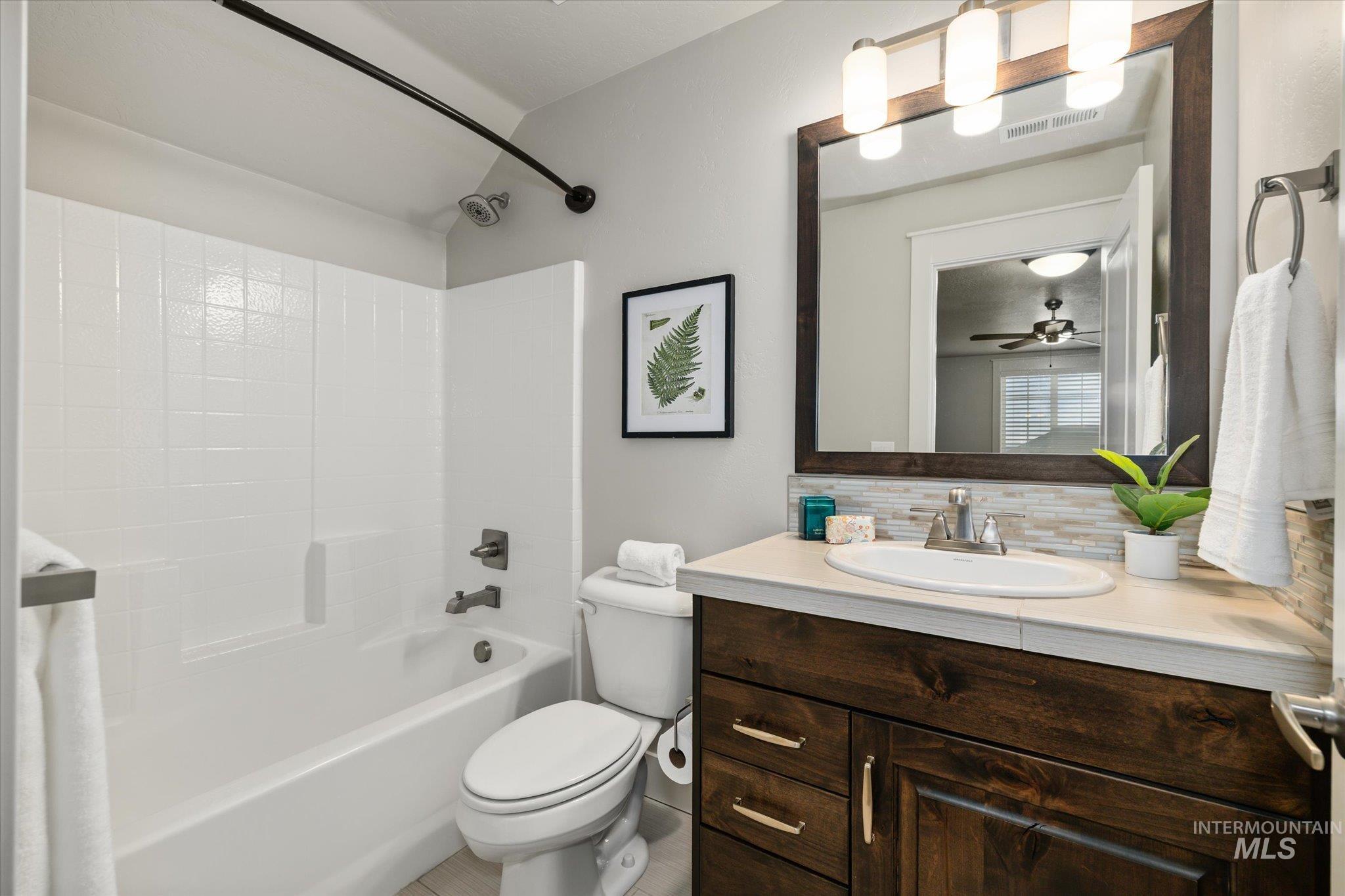 801 E Crest Ridge Dr, Meridian, Idaho 83642, 4 Bedrooms, 3 Bathrooms, Residential For Sale, Price $675,000,MLS 98965509