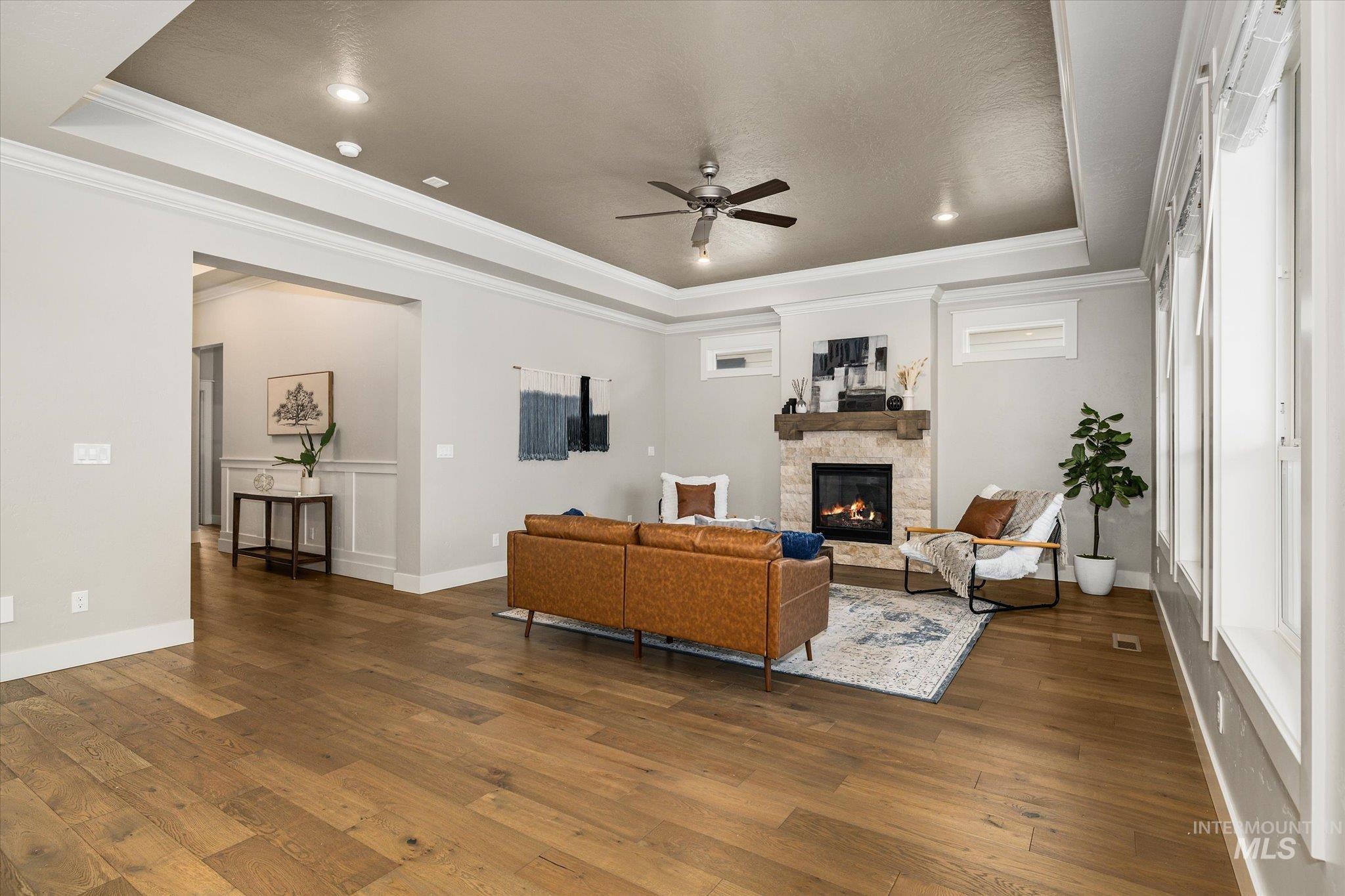 801 E Crest Ridge Dr, Meridian, Idaho 83642, 4 Bedrooms, 3 Bathrooms, Residential For Sale, Price $675,000,MLS 98965509