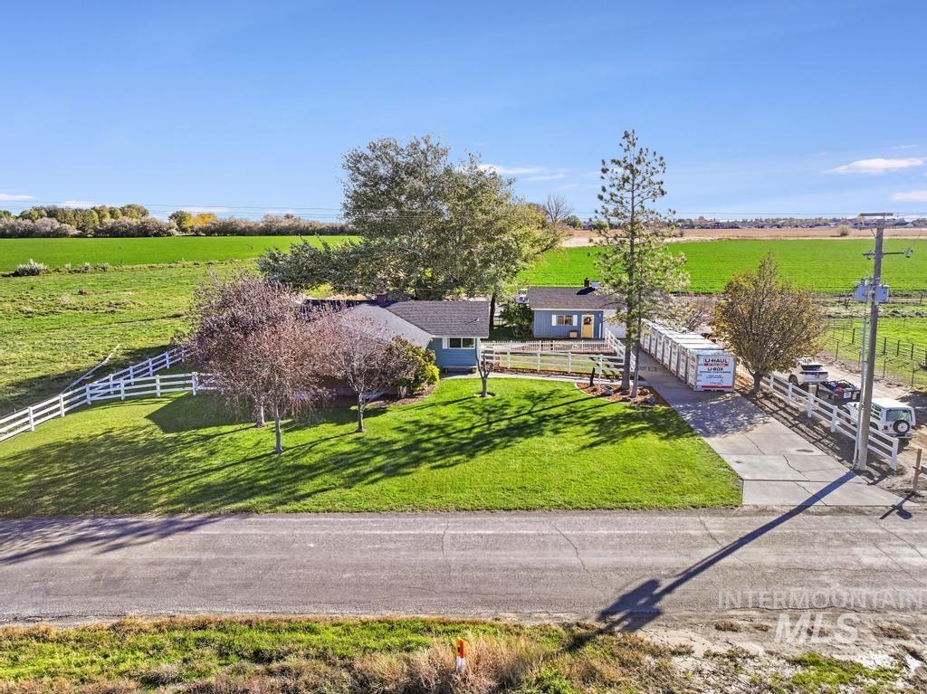 3648 N. 2800 E., Twin Falls, Idaho 83301, 4 Bedrooms, 3 Bathrooms, Residential For Sale, Price $485,000,MLS 98965518