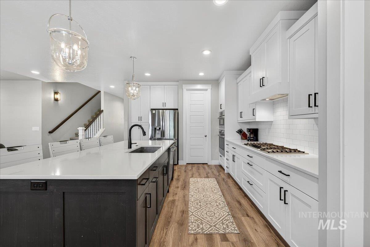 4282 W Silver River St, Meridian, Idaho 83646-7027, 3 Bedrooms, 2.5 Bathrooms, Residential For Sale, Price $589,999,MLS 98965531