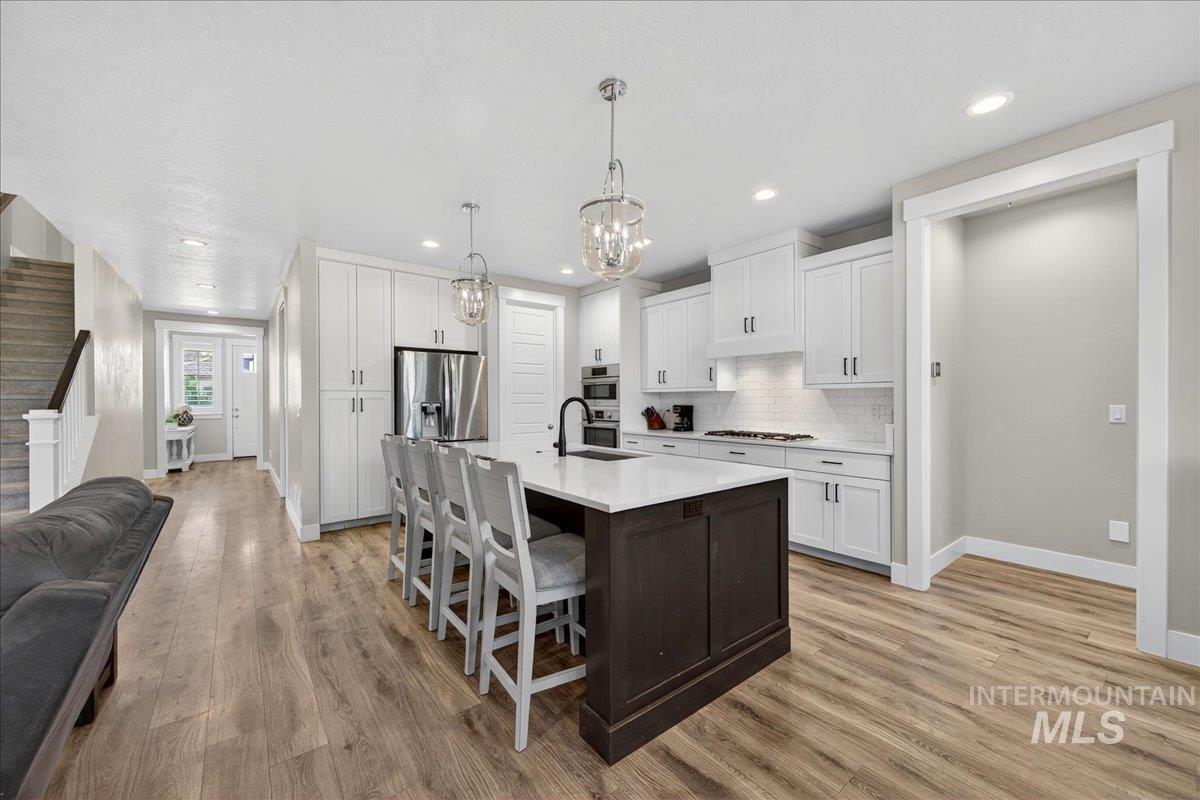 4282 W Silver River St, Meridian, Idaho 83646-7027, 3 Bedrooms, 2.5 Bathrooms, Residential For Sale, Price $589,999,MLS 98965531