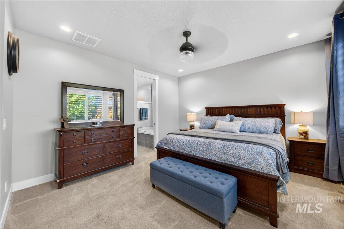 4282 W Silver River St, Meridian, Idaho 83646-7027, 3 Bedrooms, 2.5 Bathrooms, Residential For Sale, Price $619,999,MLS 98965531