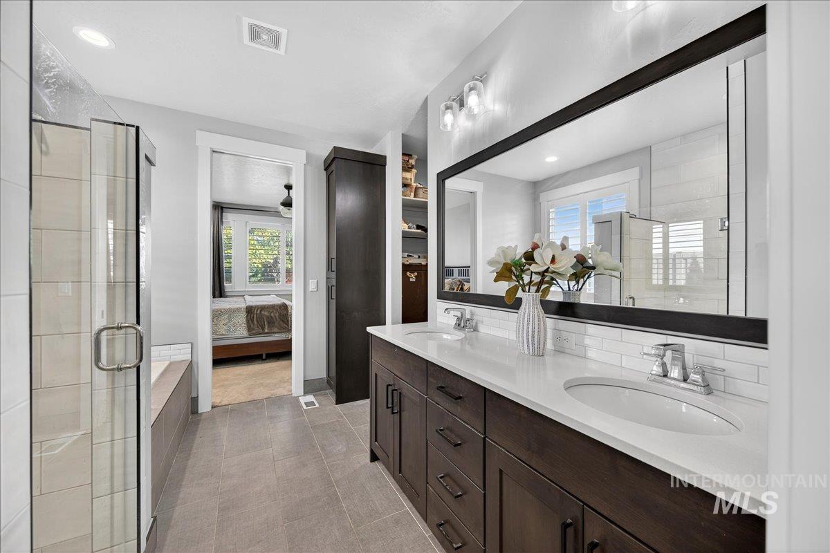 4282 W Silver River St, Meridian, Idaho 83646-7027, 3 Bedrooms, 2.5 Bathrooms, Residential For Sale, Price $589,999,MLS 98965531