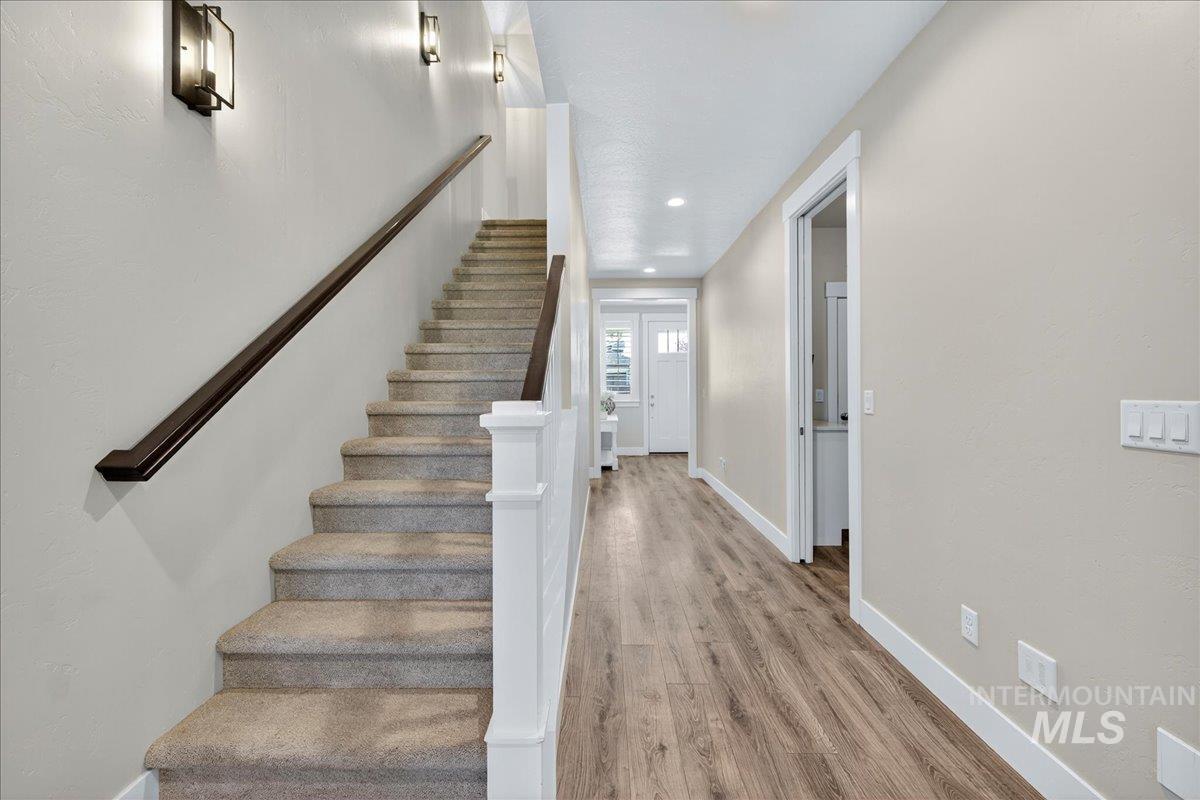4282 W Silver River St, Meridian, Idaho 83646-7027, 3 Bedrooms, 2.5 Bathrooms, Residential For Sale, Price $589,999,MLS 98965531