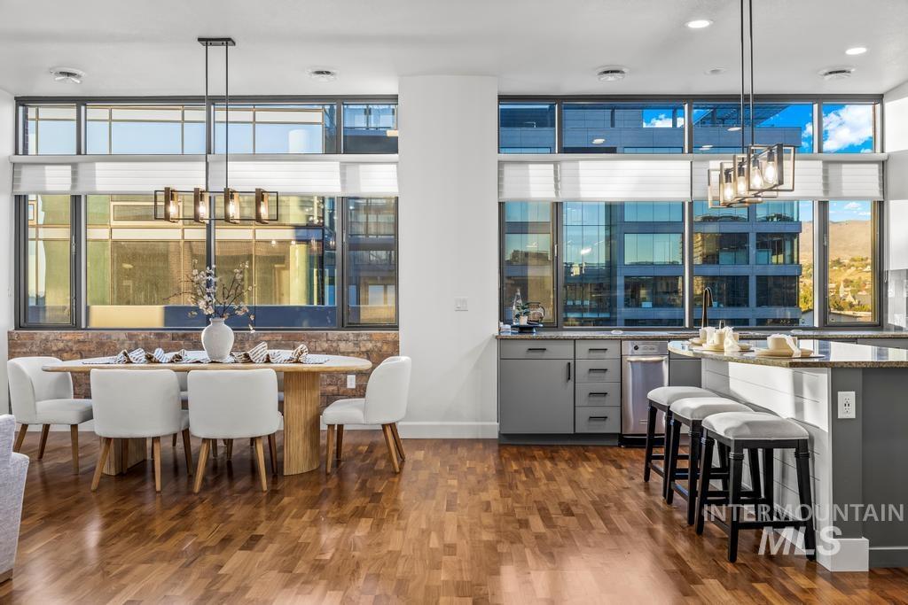 1112 W Main Street, Boise, Idaho 83702-5113, 2 Bedrooms, 2 Bathrooms, Residential For Sale, Price $1,199,900,MLS 98965534