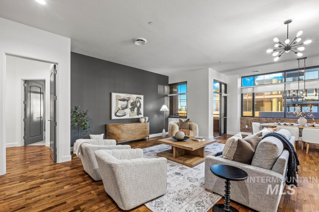 1112 W Main Street, Boise, Idaho 83702-5113, 2 Bedrooms, 2 Bathrooms, Residential For Sale, Price $1,199,900,MLS 98965534