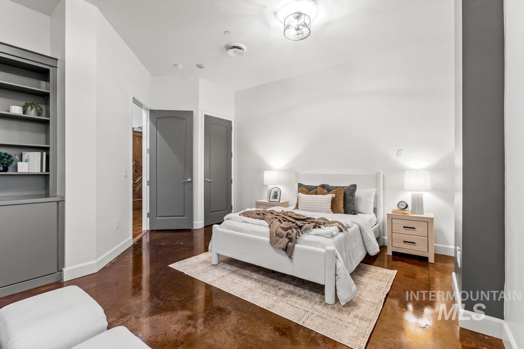 1112 W Main Street, Boise, Idaho 83702-5113, 2 Bedrooms, 2 Bathrooms, Residential For Sale, Price $1,199,900,MLS 98965534