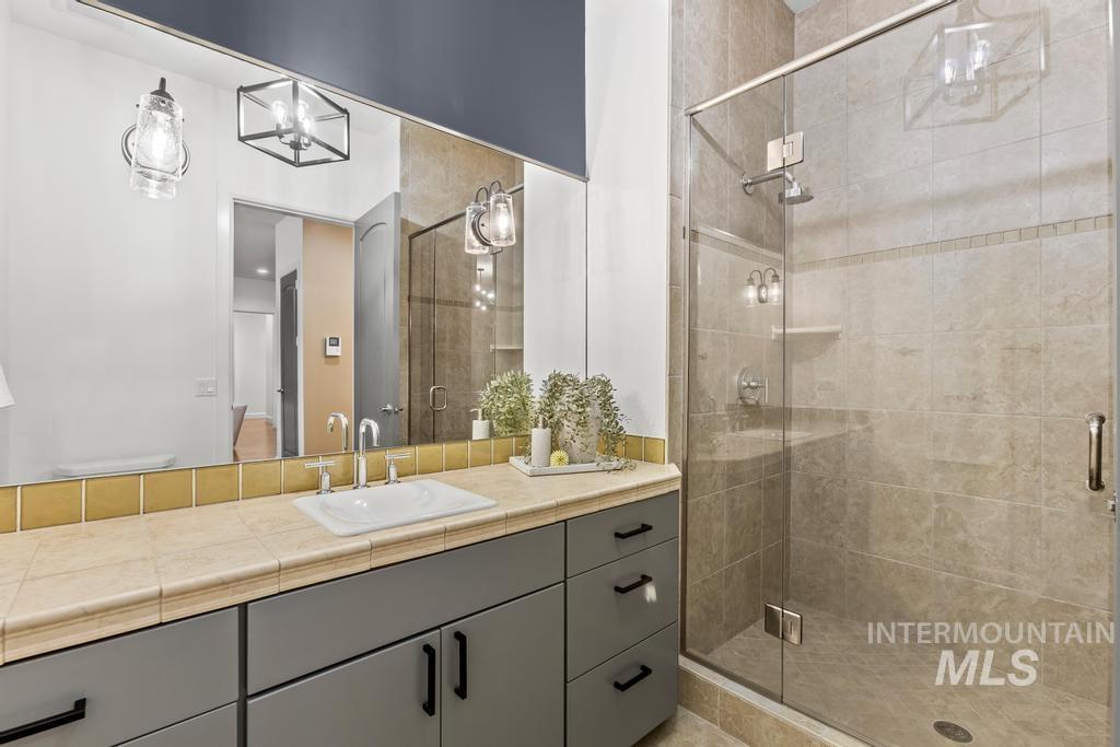 1112 W Main Street, Boise, Idaho 83702-5113, 2 Bedrooms, 2 Bathrooms, Residential For Sale, Price $1,199,900,MLS 98965534