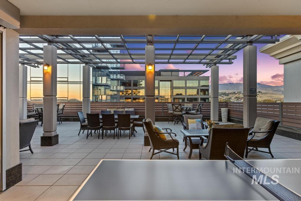 1112 W Main Street, Boise, Idaho 83702-5113, 2 Bedrooms, 2 Bathrooms, Residential For Sale, Price $1,199,900,MLS 98965534