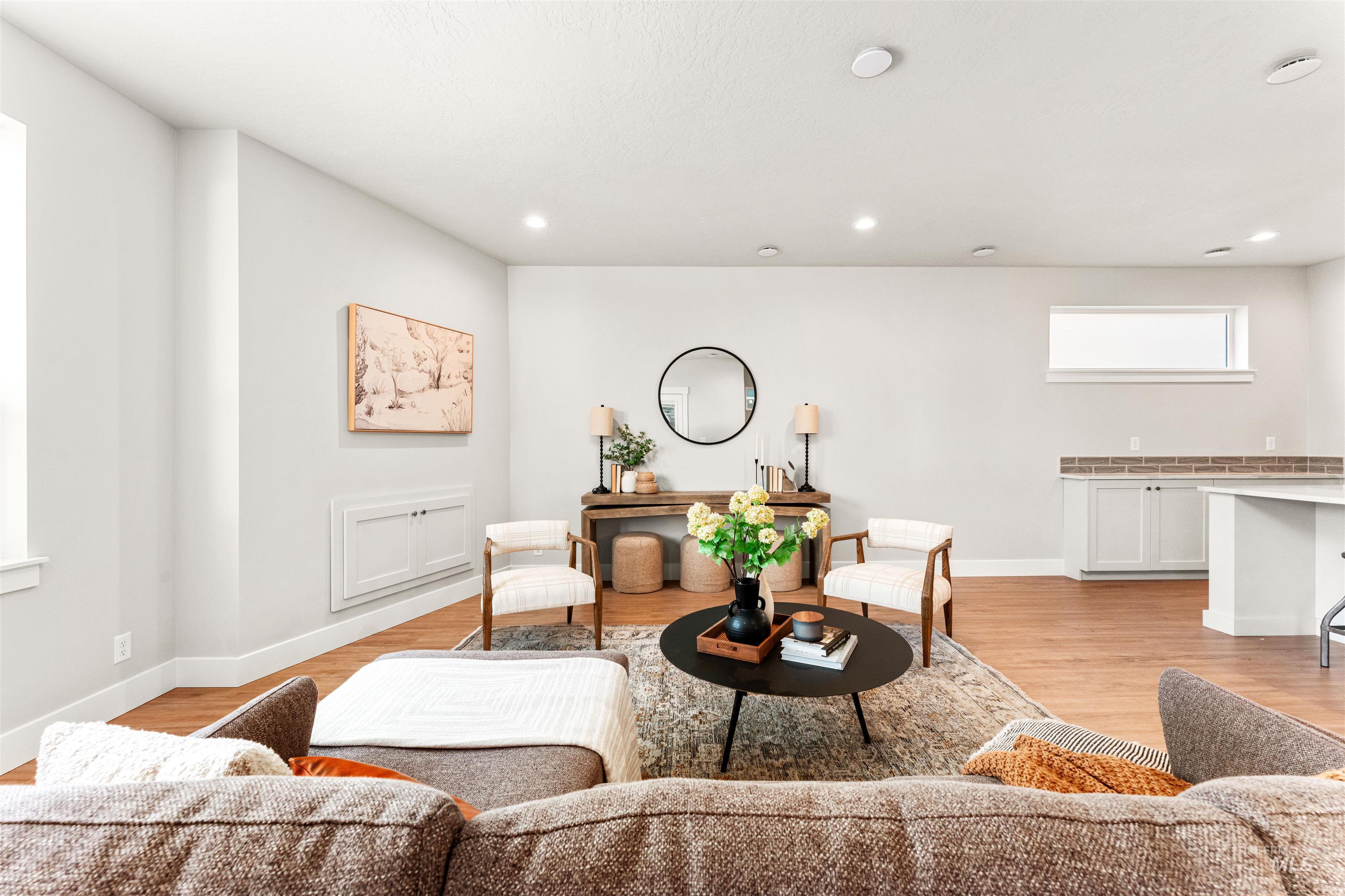 8152 N Breezy Ave, Boise, Idaho 83714, 3 Bedrooms, 2.5 Bathrooms, Residential For Sale, Price $599,900,MLS 98965554