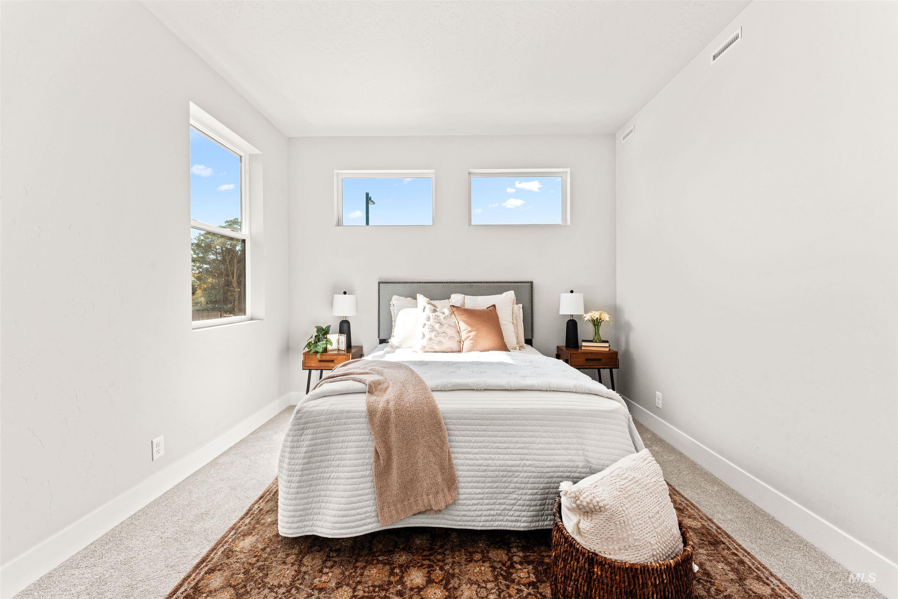 8152 N Breezy Ave, Boise, Idaho 83714, 3 Bedrooms, 2.5 Bathrooms, Residential For Sale, Price $599,900,MLS 98965554