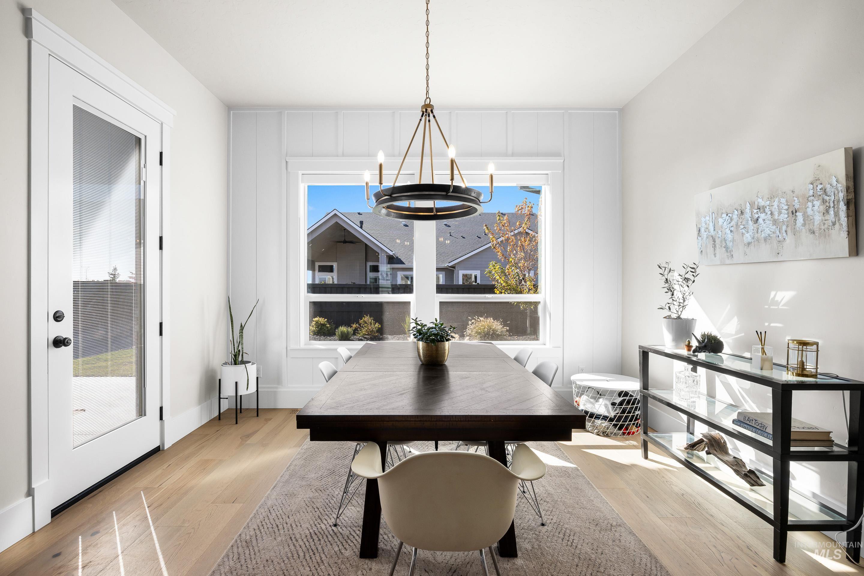 4217 N Bryant Way, Meridian, Idaho 83646-1813, 4 Bedrooms, 3.5 Bathrooms, Residential For Sale, Price $879,777,MLS 98965563