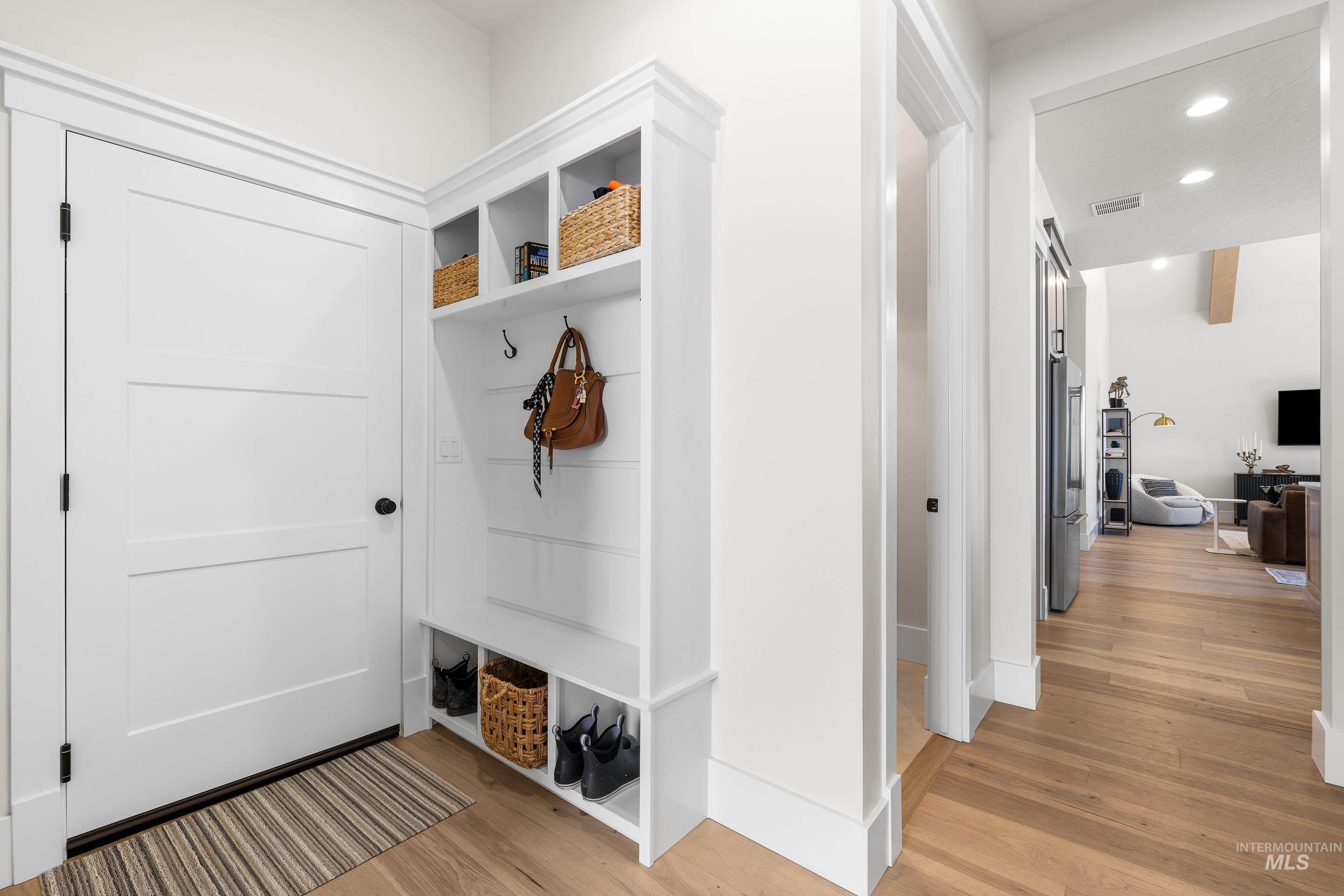 4217 N Bryant Way, Meridian, Idaho 83646-1813, 4 Bedrooms, 3.5 Bathrooms, Residential For Sale, Price $879,777,MLS 98965563