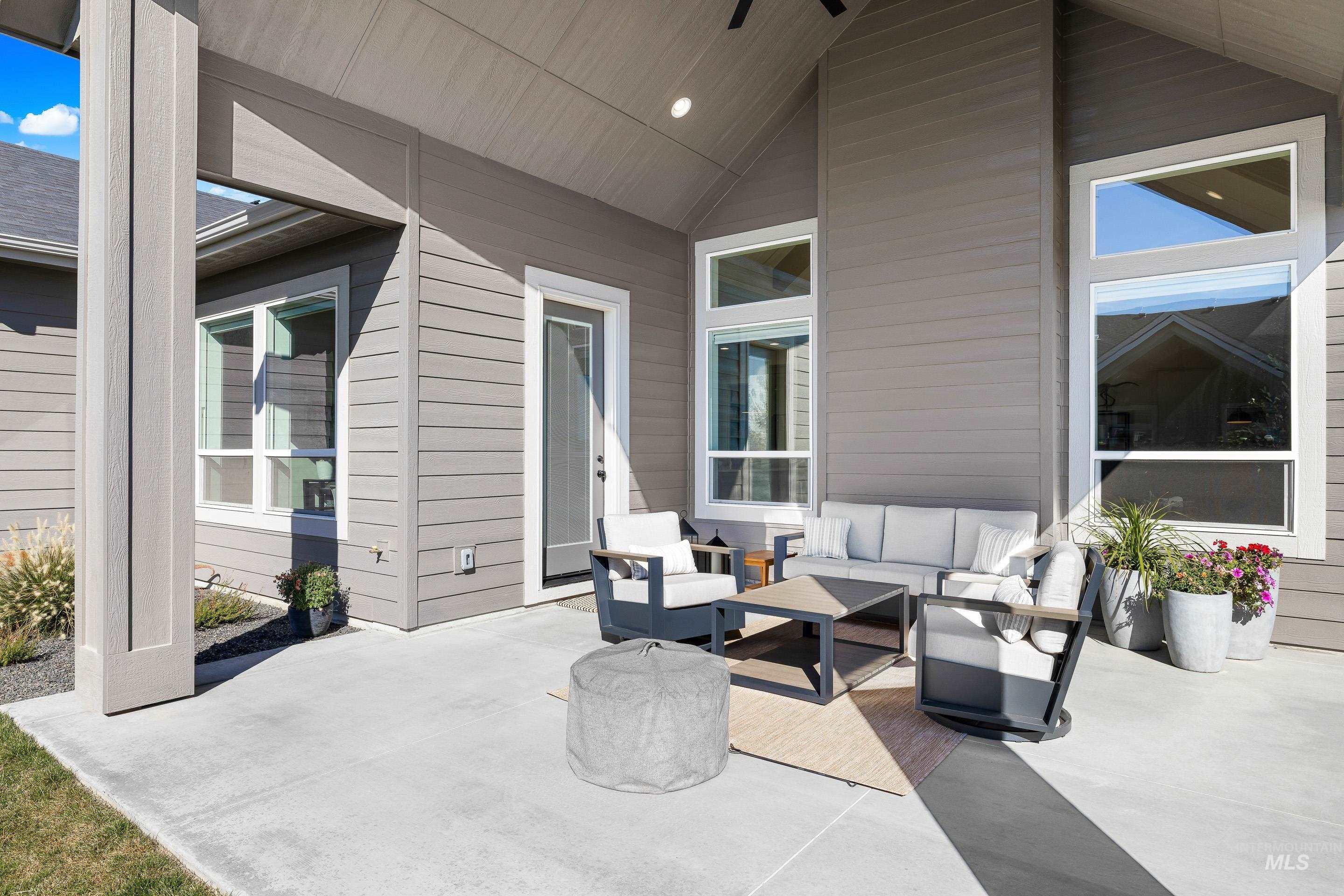 4217 N Bryant Way, Meridian, Idaho 83646-1813, 4 Bedrooms, 3.5 Bathrooms, Residential For Sale, Price $879,777,MLS 98965563