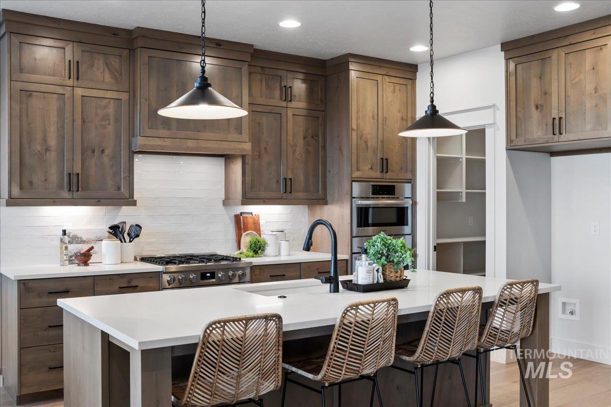 8196 W Gallup St, Meridian, Idaho 83646, 3 Bedrooms, 2 Bathrooms, Residential For Sale, Price $574,900,MLS 98965569