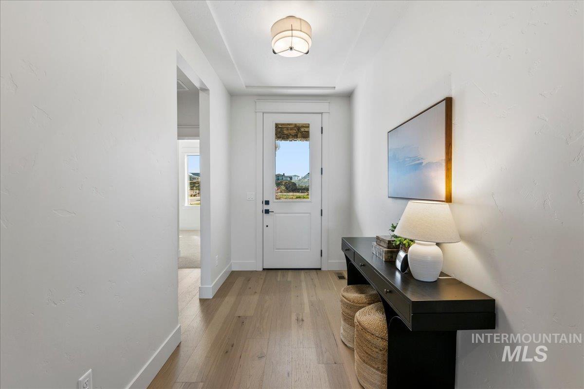 8196 W Gallup St, Meridian, Idaho 83646, 3 Bedrooms, 2 Bathrooms, Residential For Sale, Price $574,900,MLS 98965569