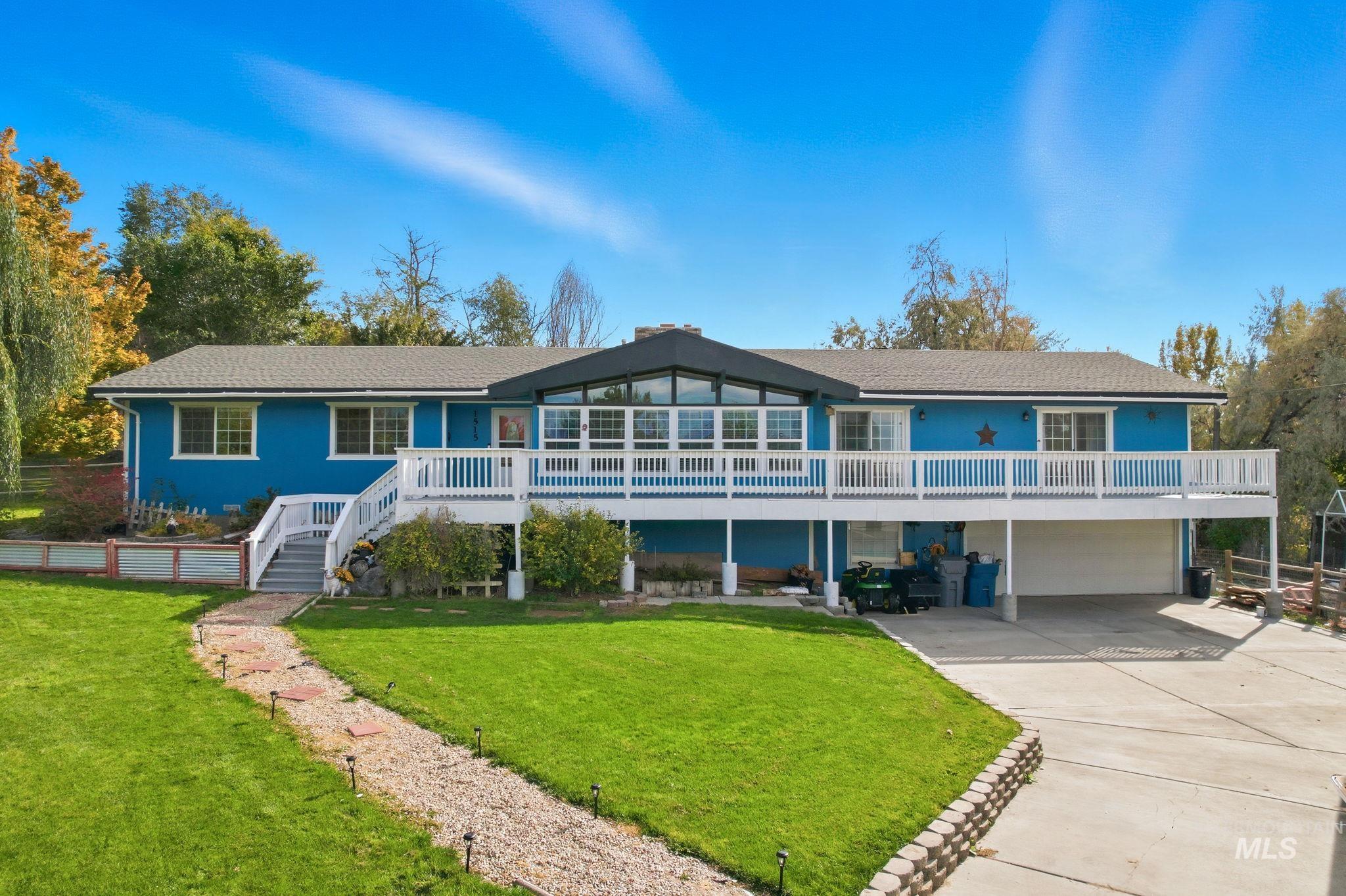 1515 Primrose, Nampa, Idaho 83686, 4 Bedrooms, 3 Bathrooms, Residential For Sale, Price $580,000,MLS 98965574