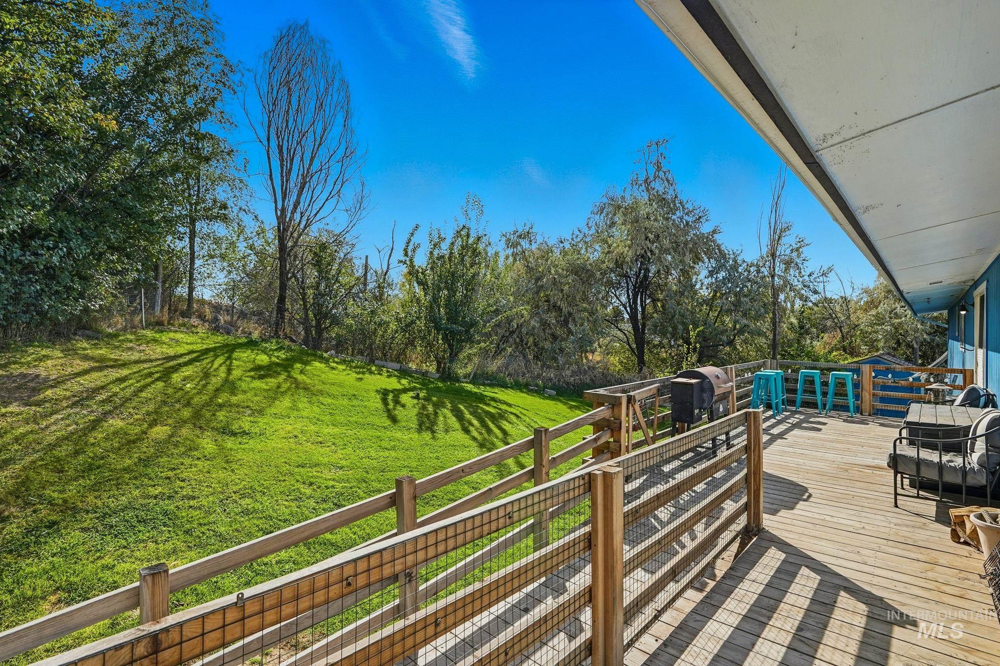 1515 Primrose, Nampa, Idaho 83686, 4 Bedrooms, 3 Bathrooms, Residential For Sale, Price $580,000,MLS 98965574