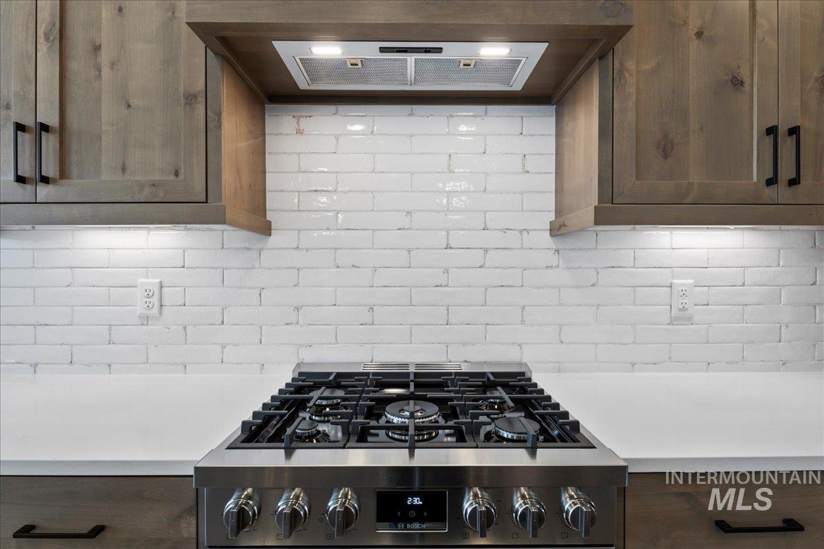 7094 N Canter Trail Ave, Meridian, Idaho 83646, 3 Bedrooms, 2 Bathrooms, Residential For Sale, Price $579,900,MLS 98965578