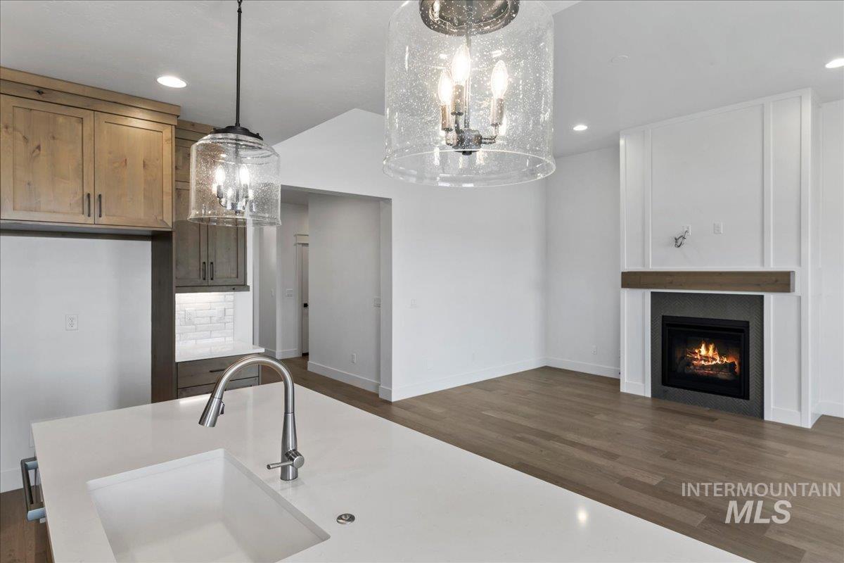 7094 N Canter Trail Ave, Meridian, Idaho 83646, 3 Bedrooms, 2 Bathrooms, Residential For Sale, Price $579,900,MLS 98965578