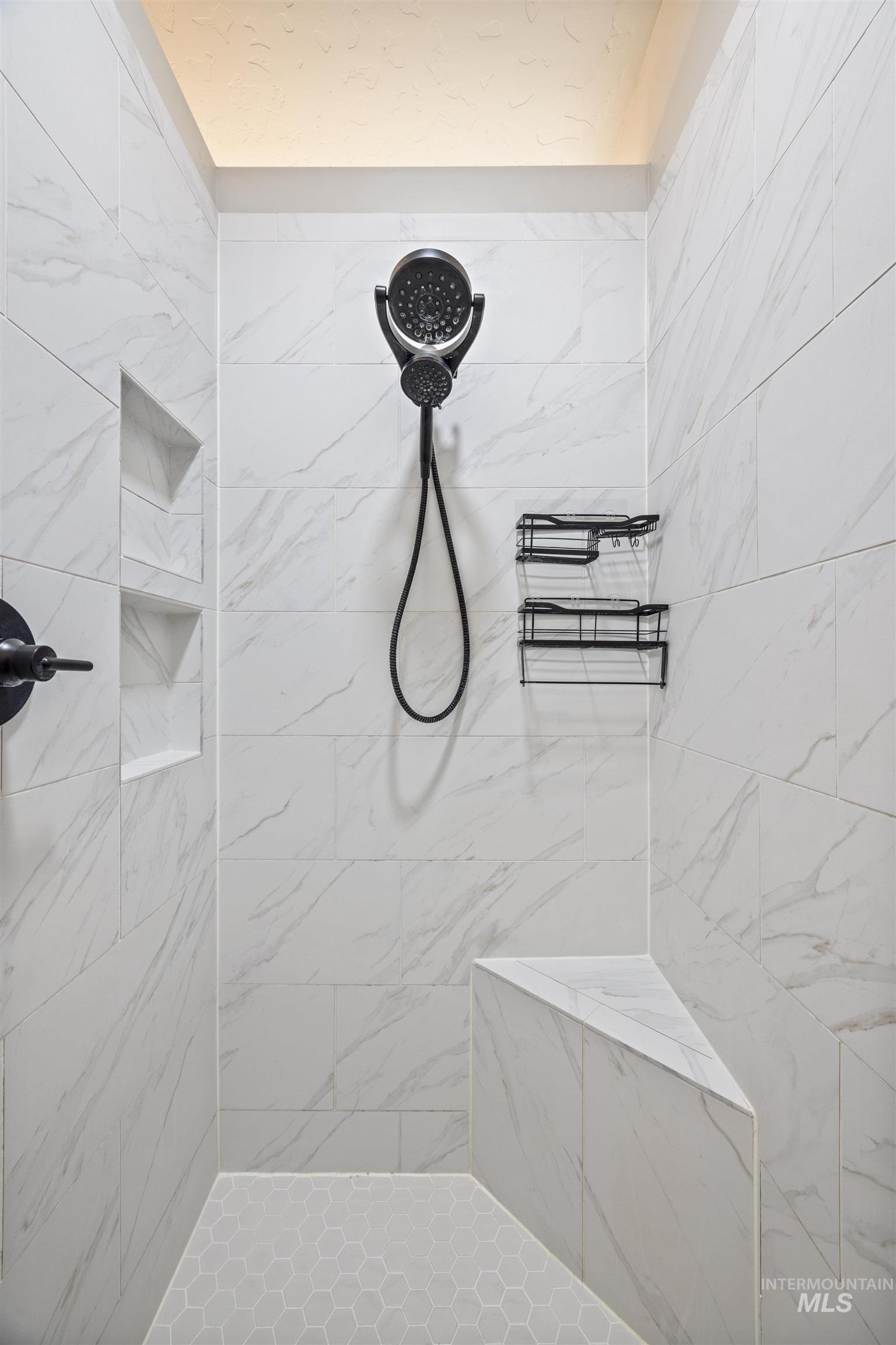 1005 E Trophy St, Kuna, Idaho 83634, 4 Bedrooms, 2.5 Bathrooms, Residential For Sale, Price $679,900,MLS 98965592