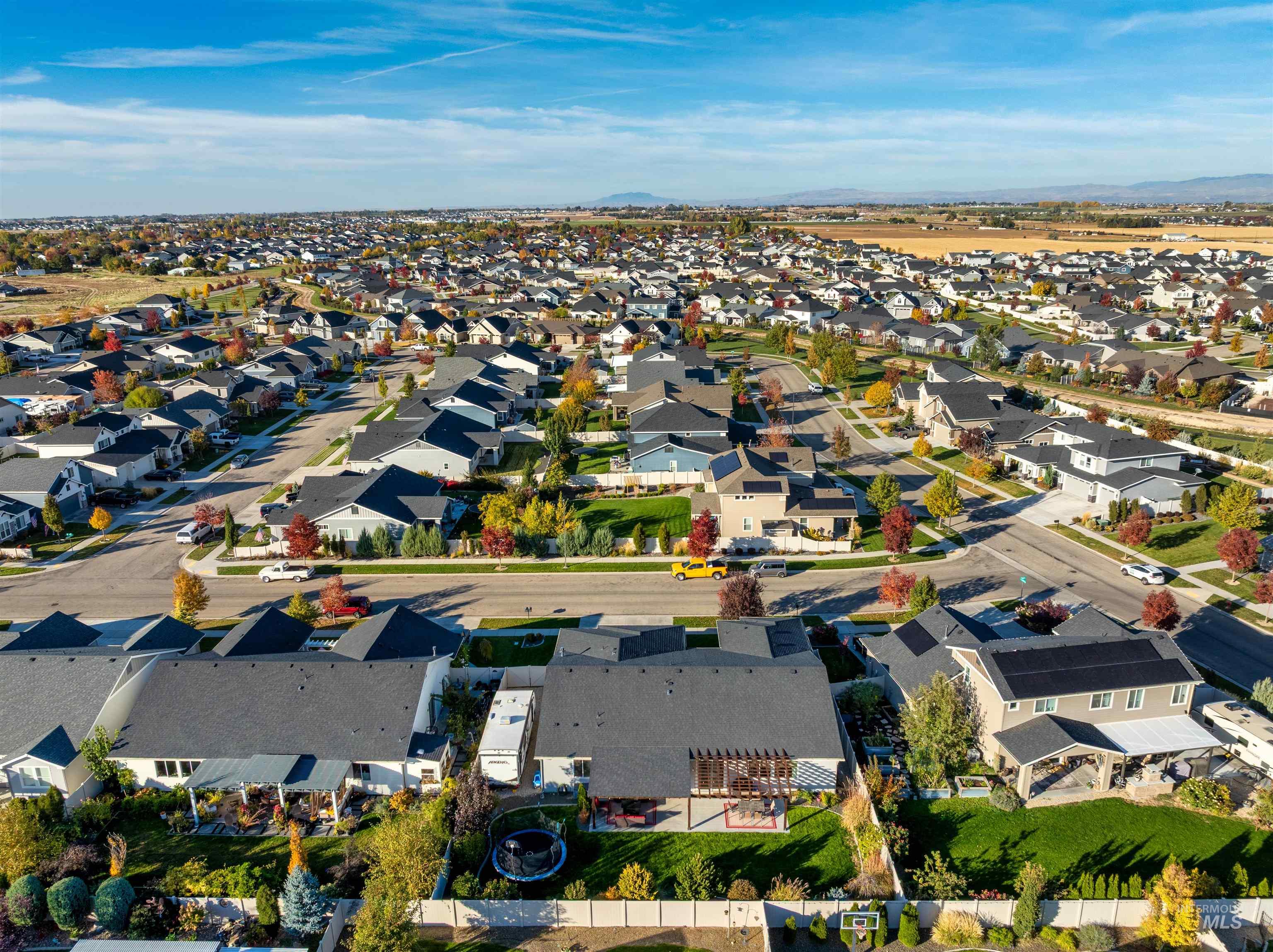 1005 E Trophy St, Kuna, Idaho 83634, 4 Bedrooms, 2.5 Bathrooms, Residential For Sale, Price $679,900,MLS 98965592