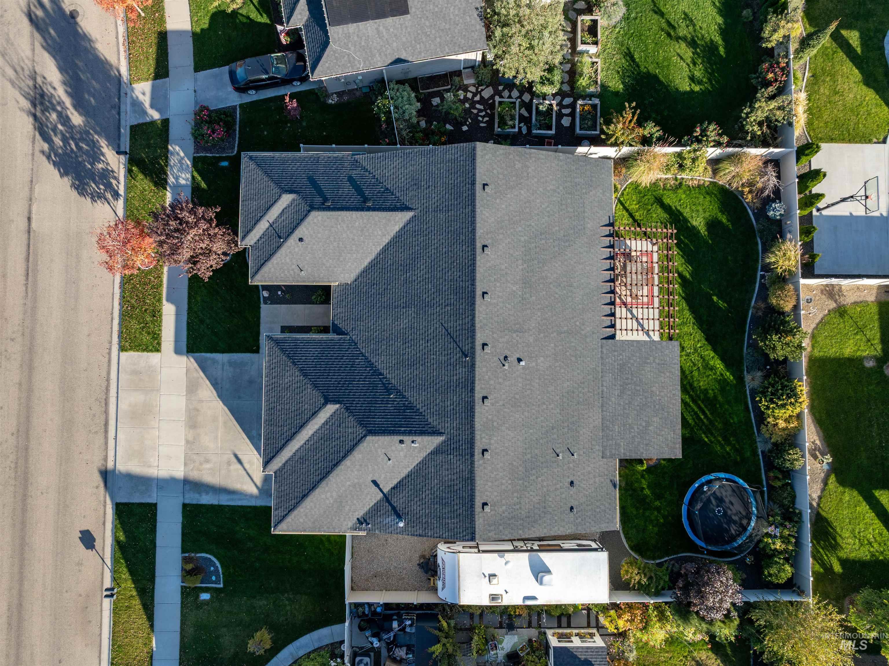 1005 E Trophy St, Kuna, Idaho 83634, 4 Bedrooms, 2.5 Bathrooms, Residential For Sale, Price $679,900,MLS 98965592