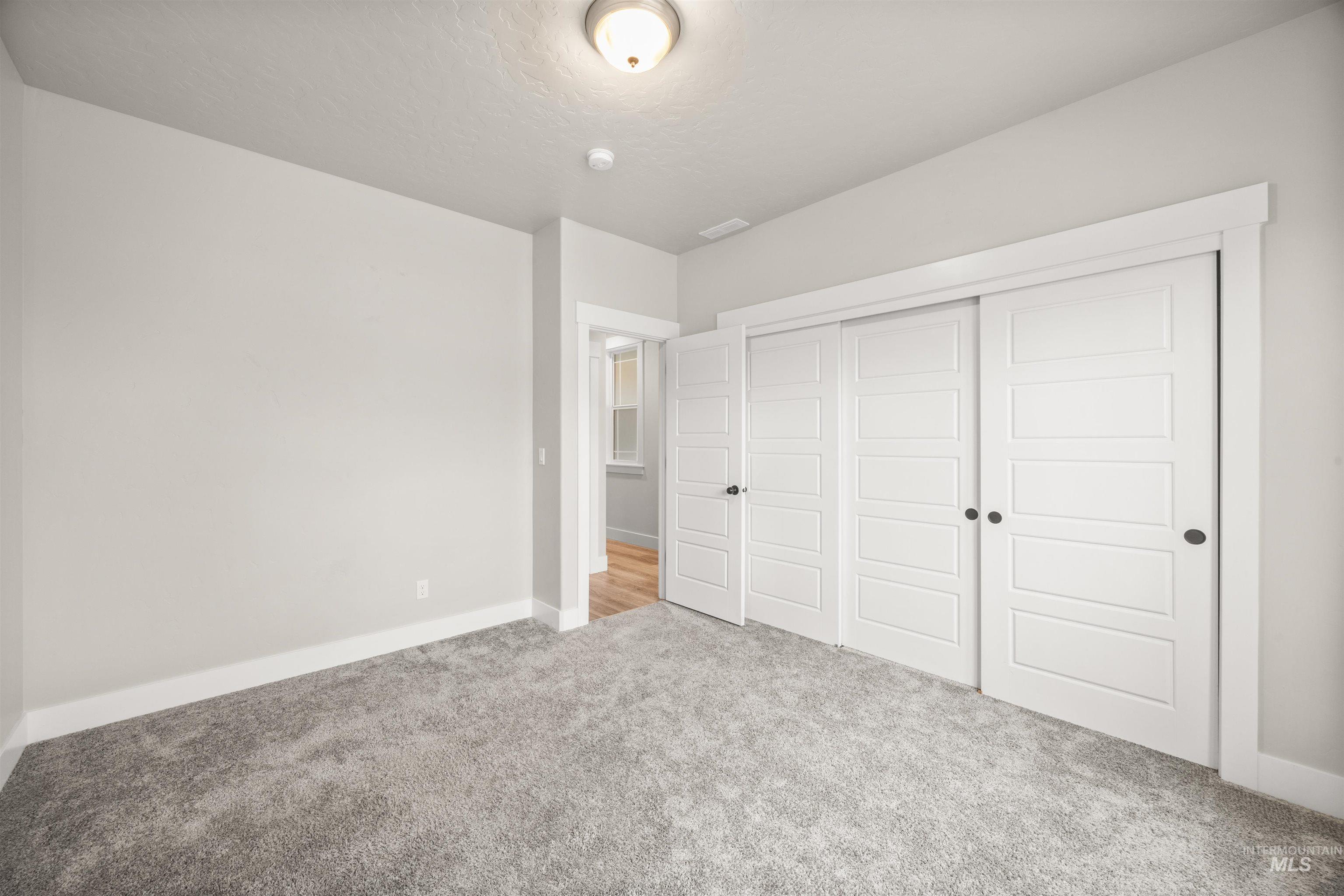 1005 E Trophy St, Kuna, Idaho 83634, 4 Bedrooms, 2.5 Bathrooms, Residential For Sale, Price $679,900,MLS 98965592