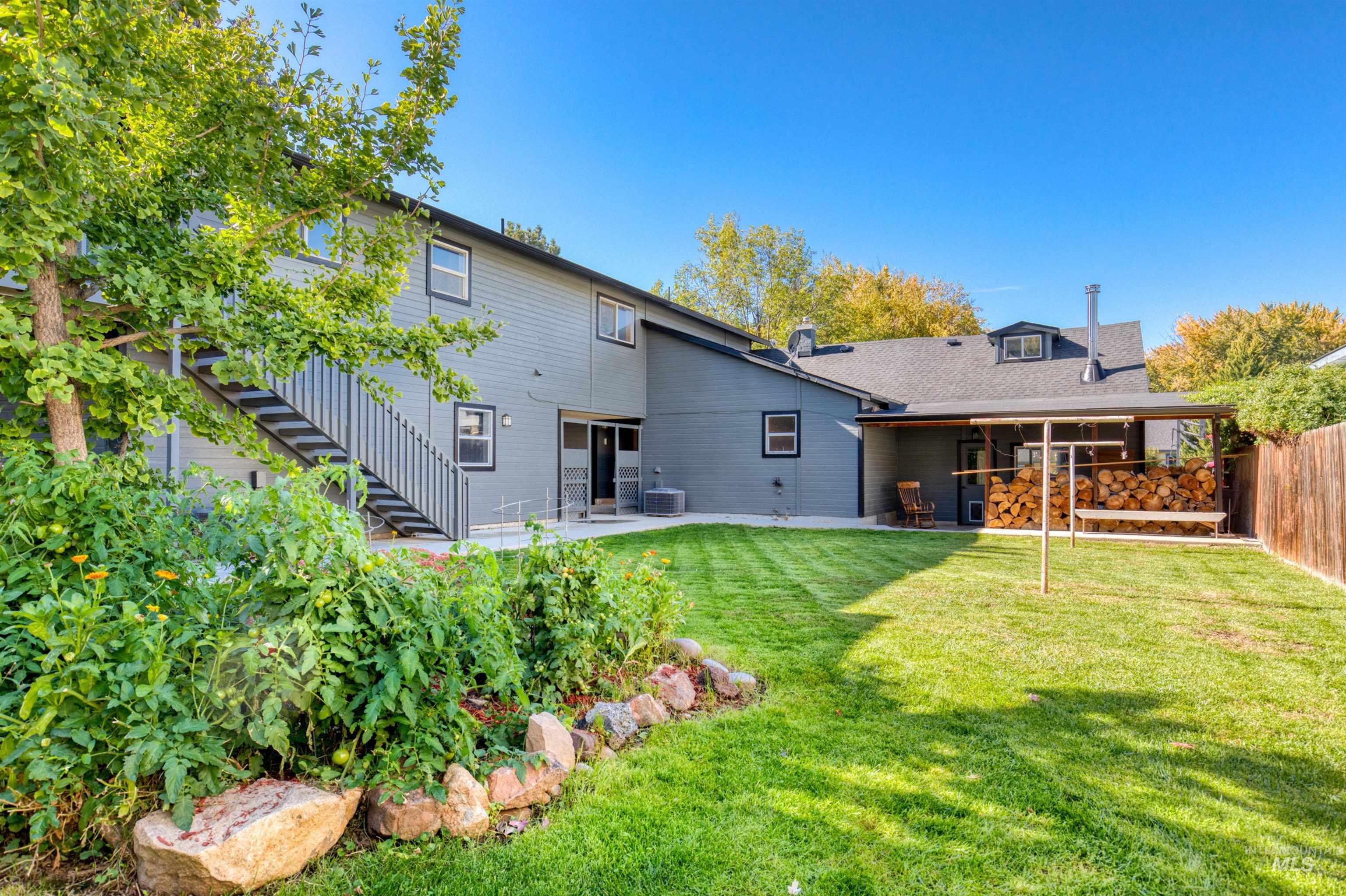 520 S Scott Street, Boise, Idaho 83705-1817, 4 Bedrooms, 3.5 Bathrooms, Residential For Sale, Price $699,000,MLS 98965593