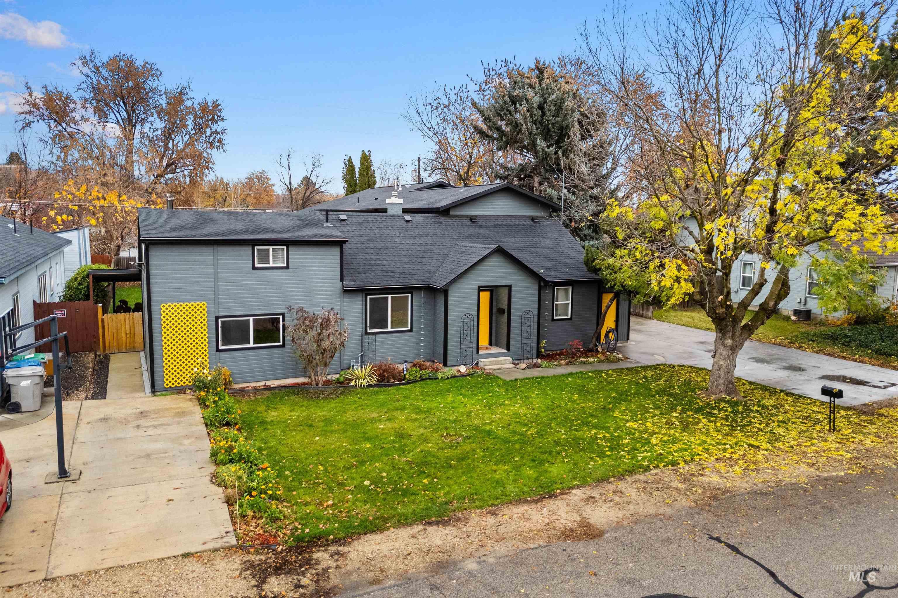 520 S Scott Street, Boise, Idaho 83705-1817, 4 Bedrooms, 3.5 Bathrooms, Residential For Sale, Price $699,000,MLS 98965593