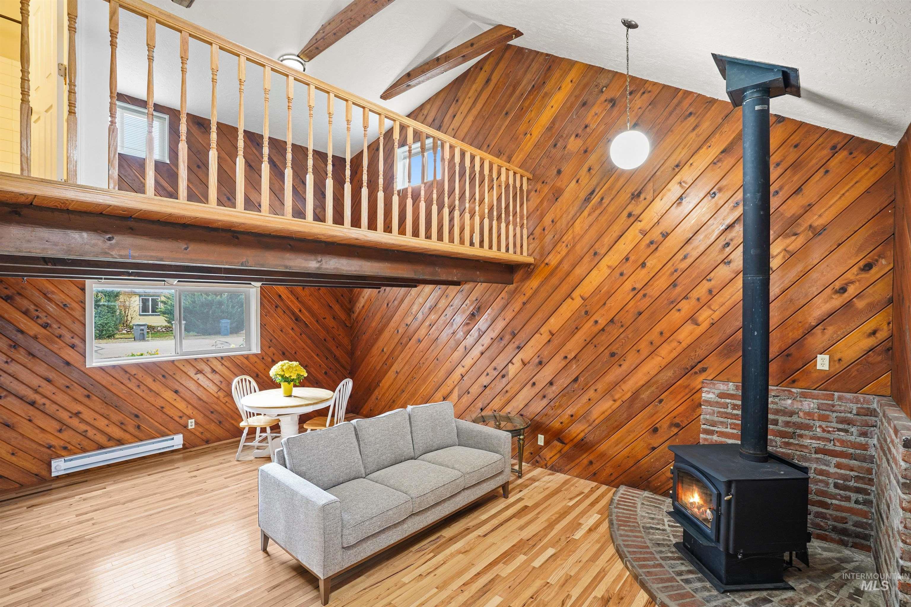 520 S Scott Street, Boise, Idaho 83705-1817, 4 Bedrooms, 3.5 Bathrooms, Residential For Sale, Price $699,000,MLS 98965593