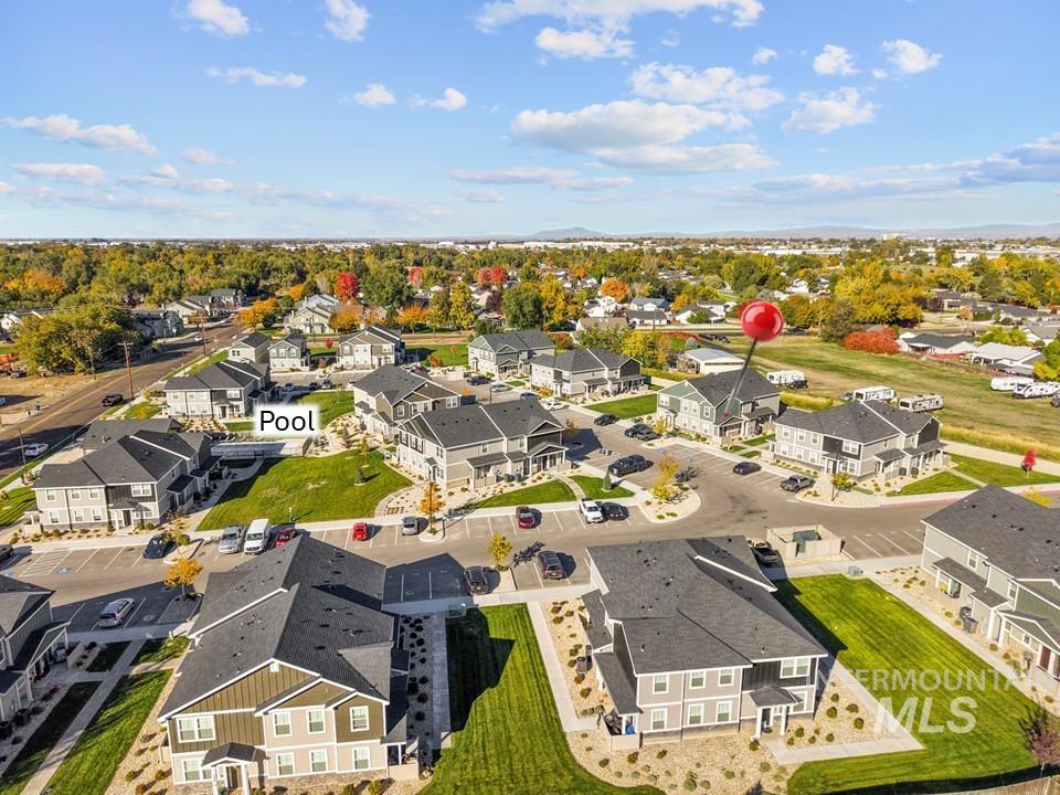 2314 E Spice Loop, Nampa, Idaho 83687, 3 Bedrooms, 3 Bathrooms, Residential For Sale, Price $319,900,MLS 98965595