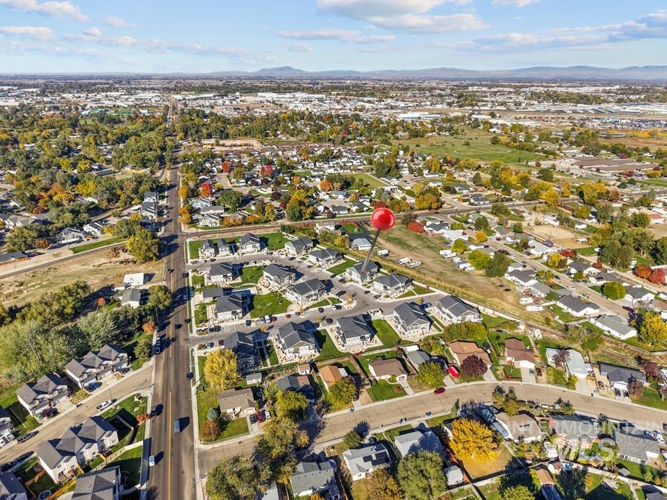 2314 E Spice Loop, Nampa, Idaho 83687, 3 Bedrooms, 3 Bathrooms, Residential For Sale, Price $319,900,MLS 98965595