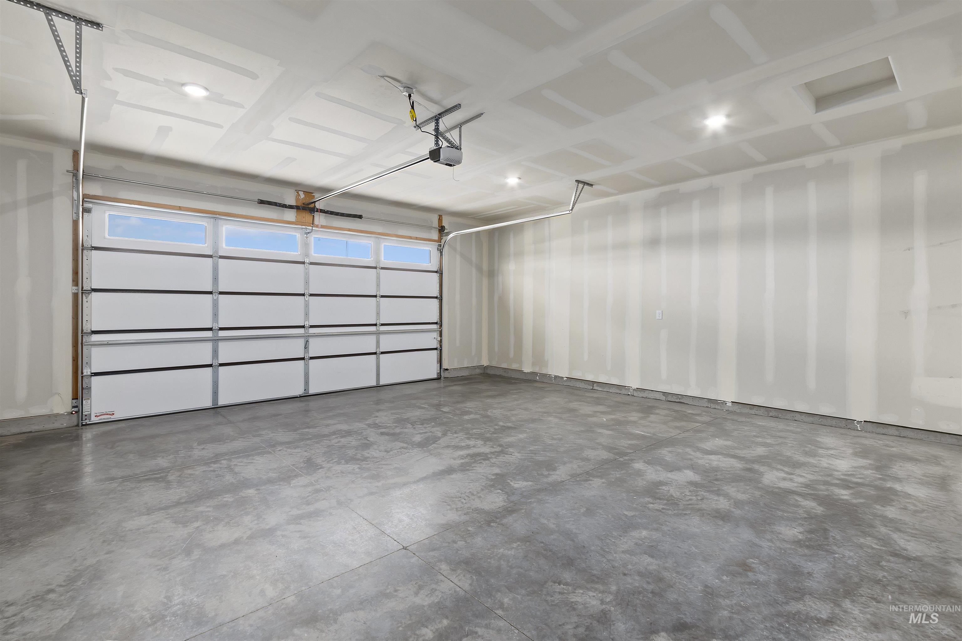 803 Waveland Avenue, Filer, Idaho 83328, 3 Bedrooms, 2 Bathrooms, Residential For Sale, Price $374,900,MLS 98965598