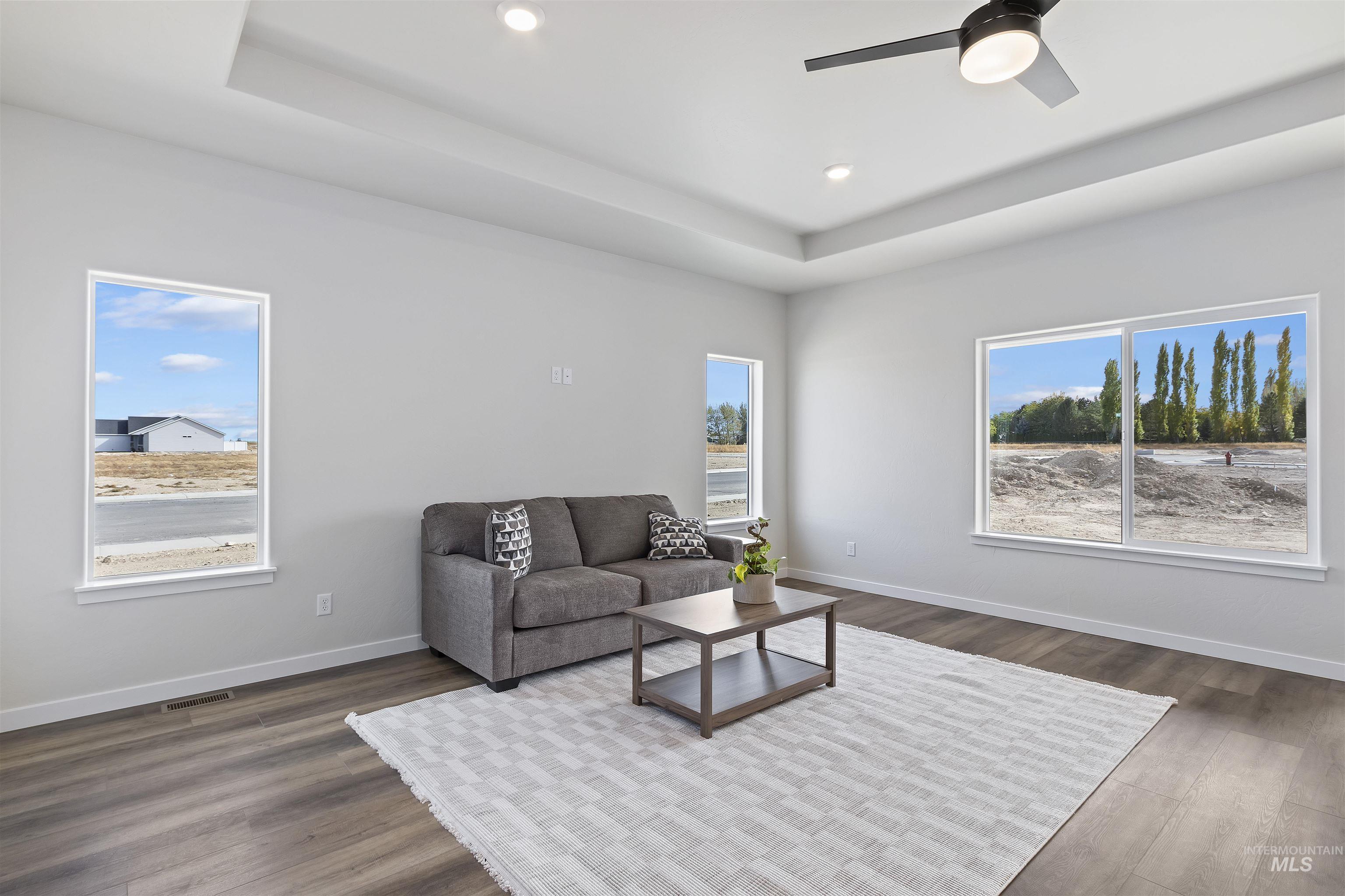 803 Waveland Avenue, Filer, Idaho 83328, 3 Bedrooms, 2 Bathrooms, Residential For Sale, Price $374,900,MLS 98965598