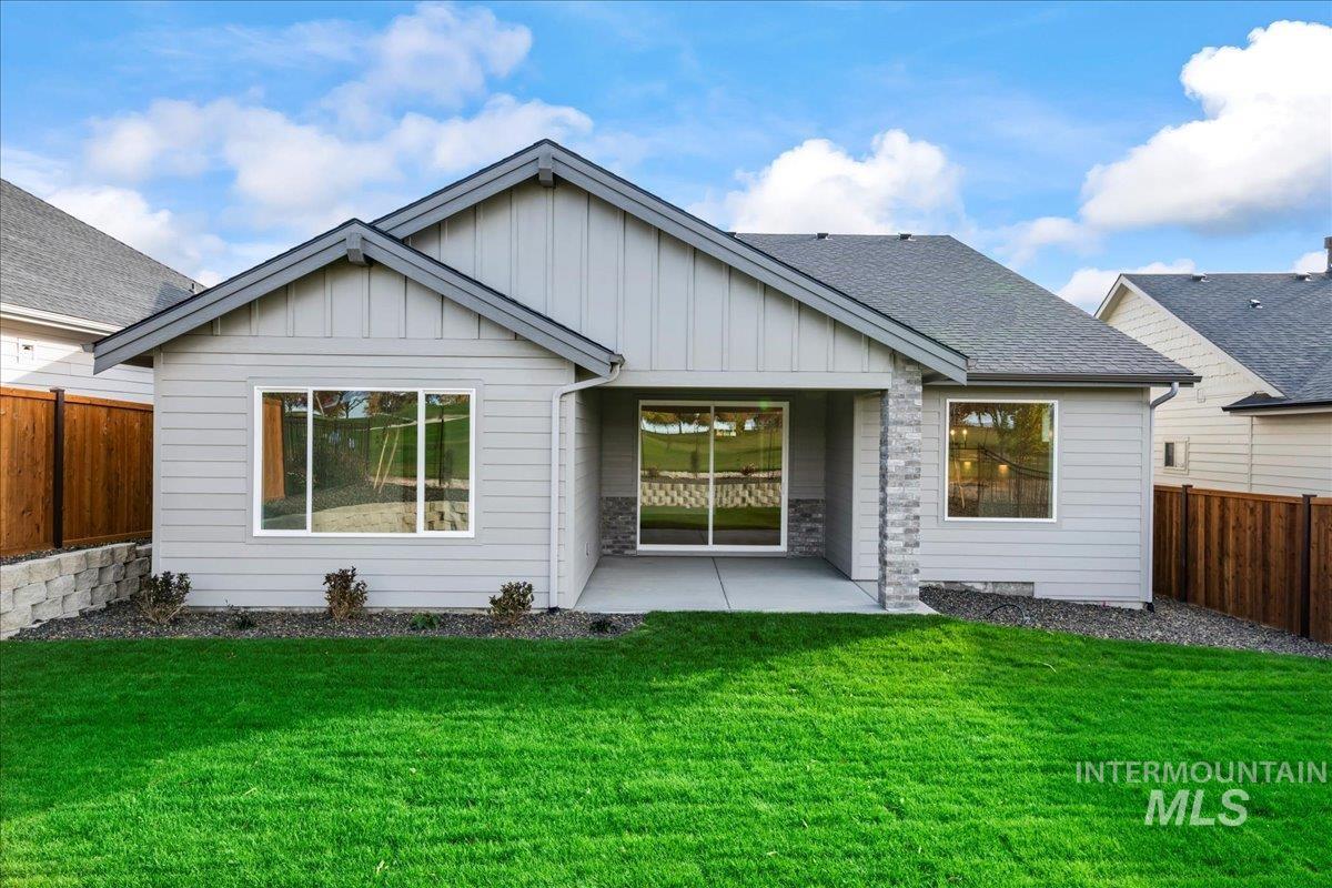 12014 W Zamalek Ct, Kuna, Idaho 83634, 3 Bedrooms, 2 Bathrooms, Residential For Sale, Price $669,900,MLS 98965604