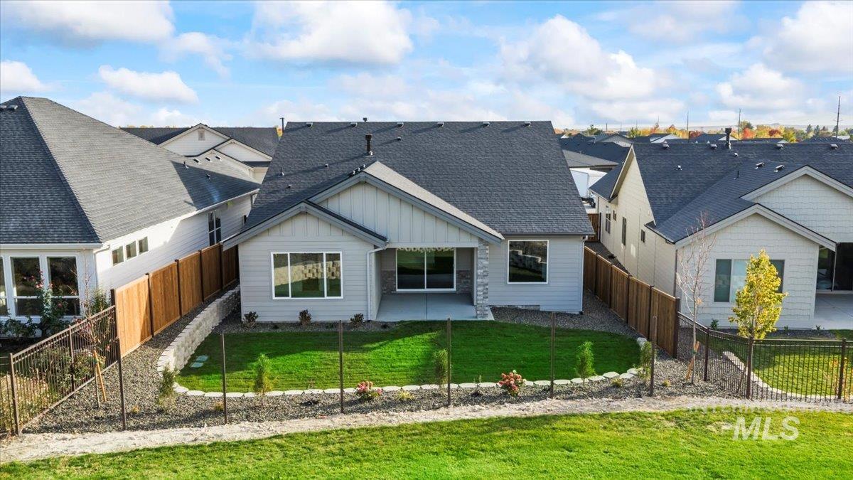 12014 W Zamalek Ct, Kuna, Idaho 83634, 3 Bedrooms, 2 Bathrooms, Residential For Sale, Price $669,900,MLS 98965604