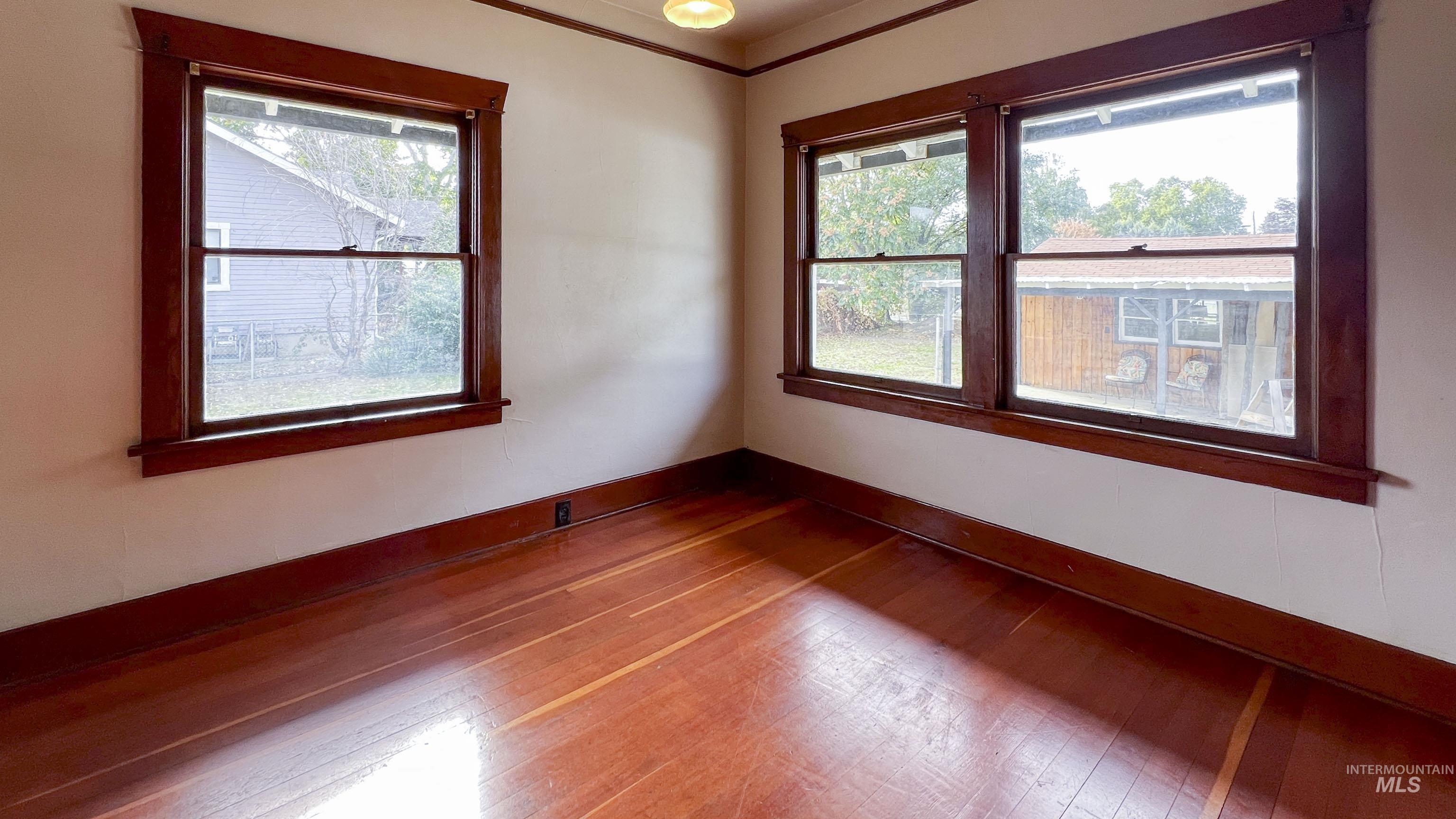 1226 7th St, Clarkston, Washington 99403, 3 Bedrooms, 1.5 Bathrooms, Residential For Sale, Price $294,000,MLS 98965605