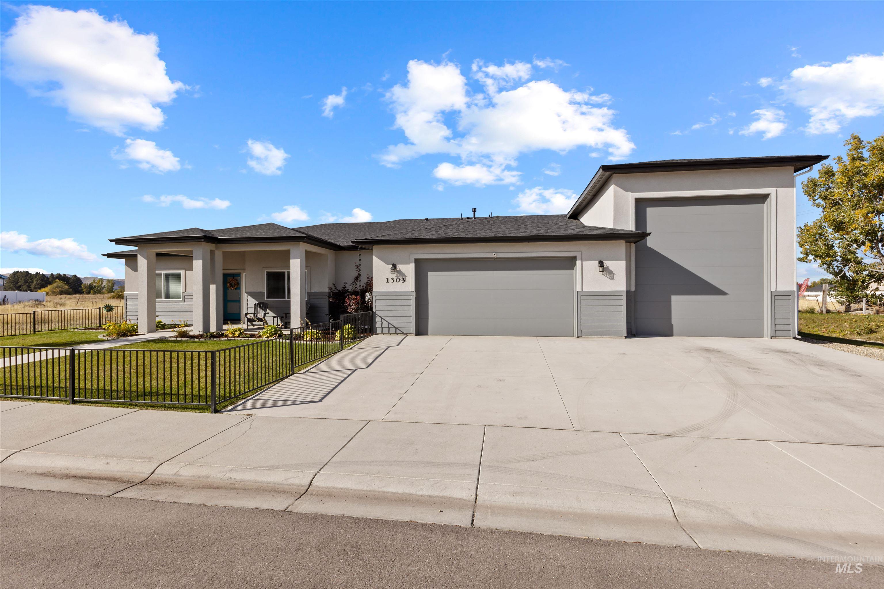 1303 S Justice Ave, Emmett, Idaho 83617, 4 Bedrooms, 2 Bathrooms, Residential For Sale, Price $579,900,MLS 98965624