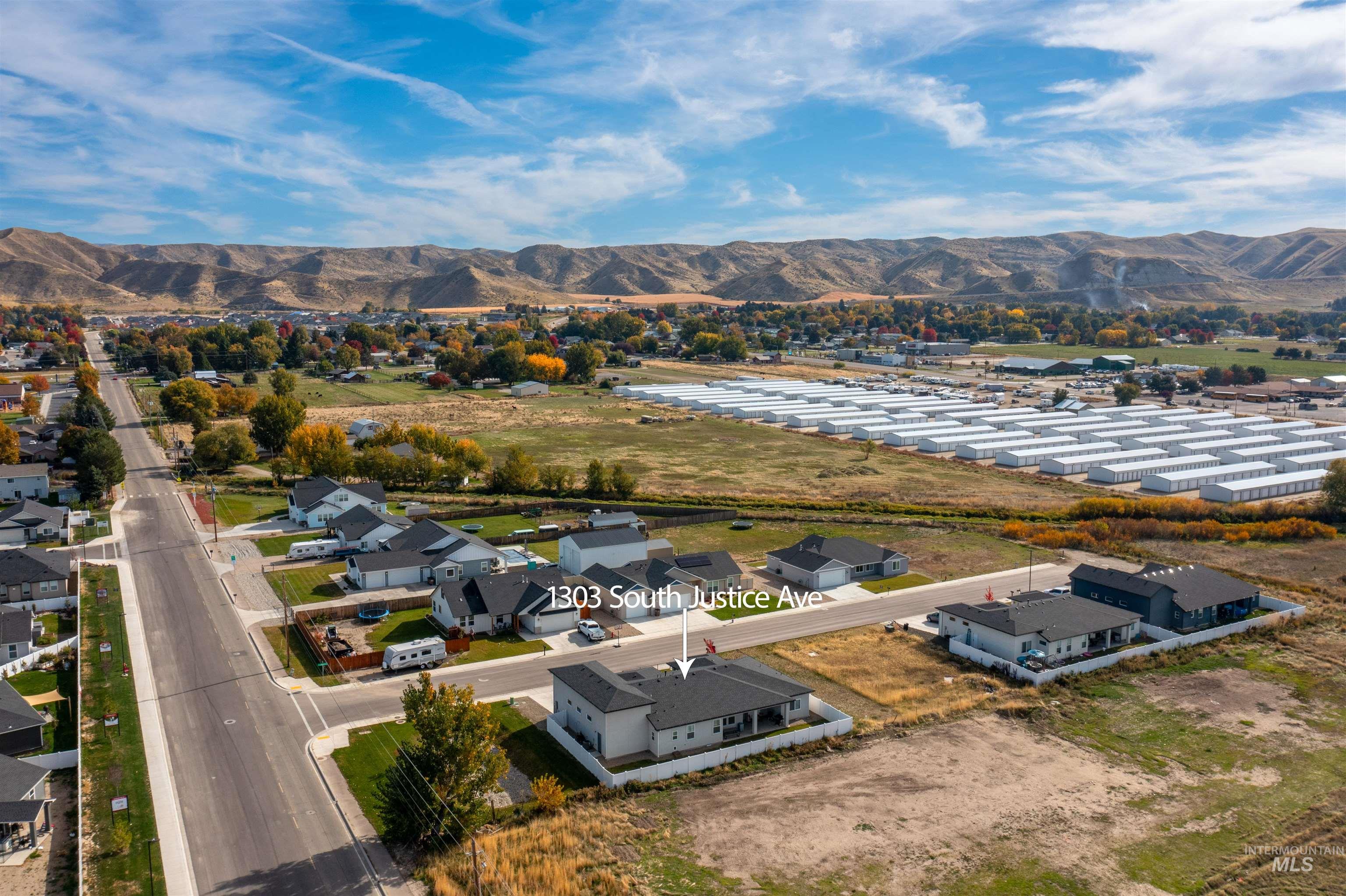 1303 S Justice Ave, Emmett, Idaho 83617, 4 Bedrooms, 2 Bathrooms, Residential For Sale, Price $579,900,MLS 98965624