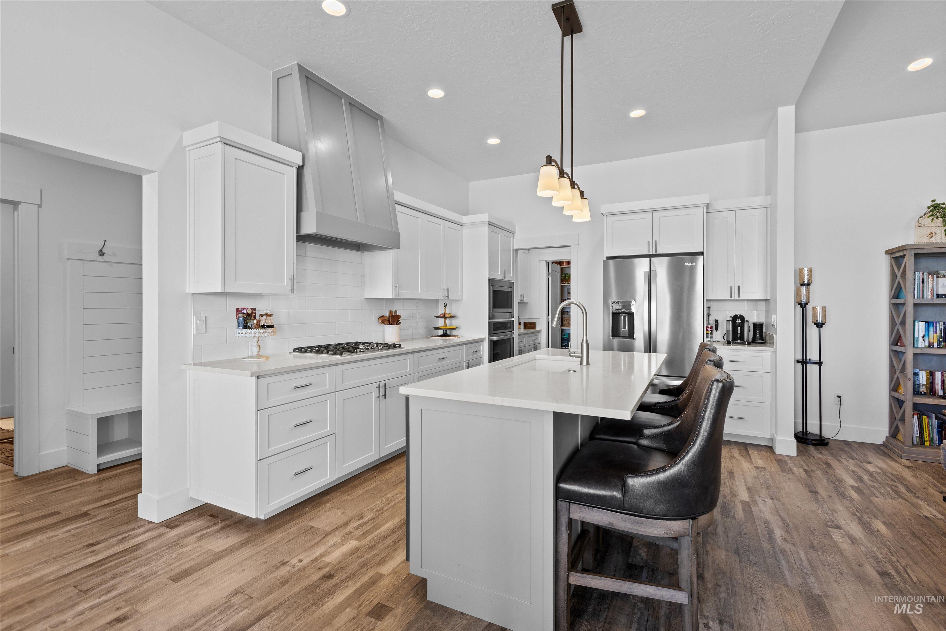 1303 S Justice Ave, Emmett, Idaho 83617, 4 Bedrooms, 2 Bathrooms, Residential For Sale, Price $579,900,MLS 98965624