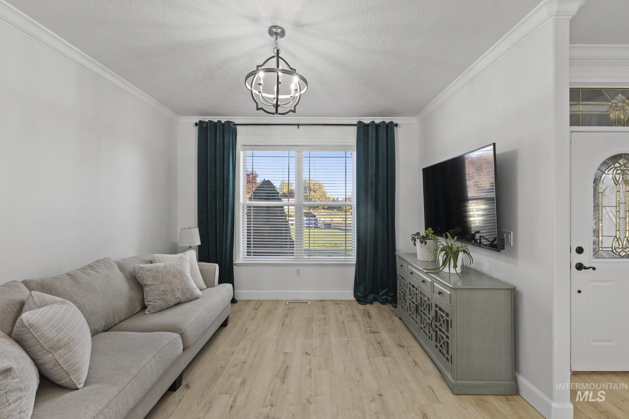 14820 W Worden Way, Caldwell, Idaho 83607, 4 Bedrooms, 3 Bathrooms, Residential For Sale, Price $919,990,MLS 98965625