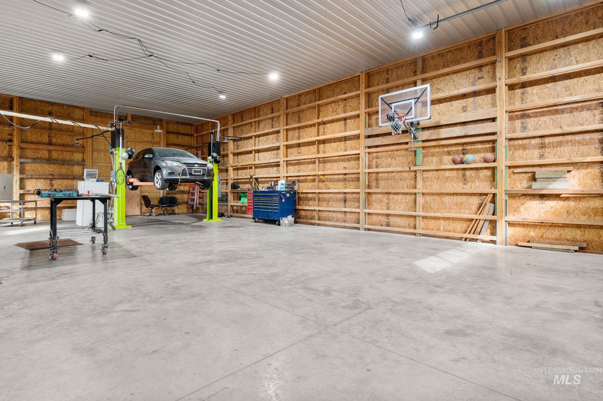 1390 Sather Road, Genesee, Idaho 83832, 4 Bedrooms, 3 Bathrooms, Residential For Sale, Price $885,000,MLS 98965627