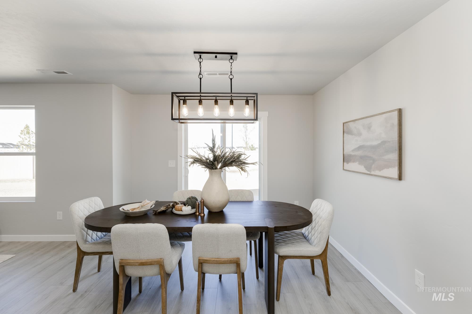 4245 N Delphi Ave, Meridian, Idaho 83646, 4 Bedrooms, 2.5 Bathrooms, Residential For Sale, Price $534,990,MLS 98965639