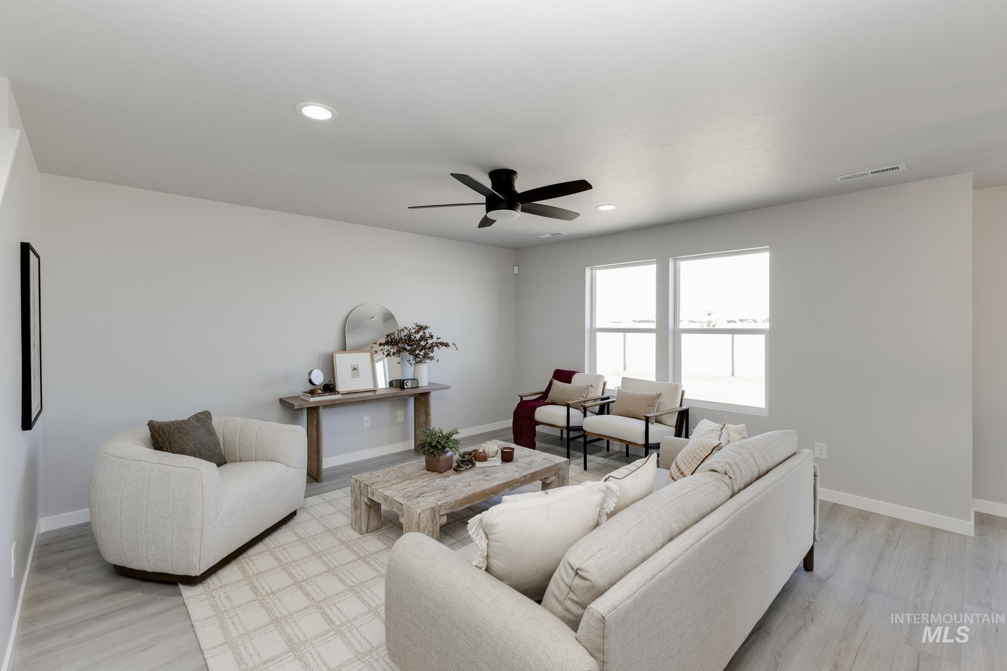 4245 N Delphi Ave, Meridian, Idaho 83646, 4 Bedrooms, 2.5 Bathrooms, Residential For Sale, Price $534,990,MLS 98965639